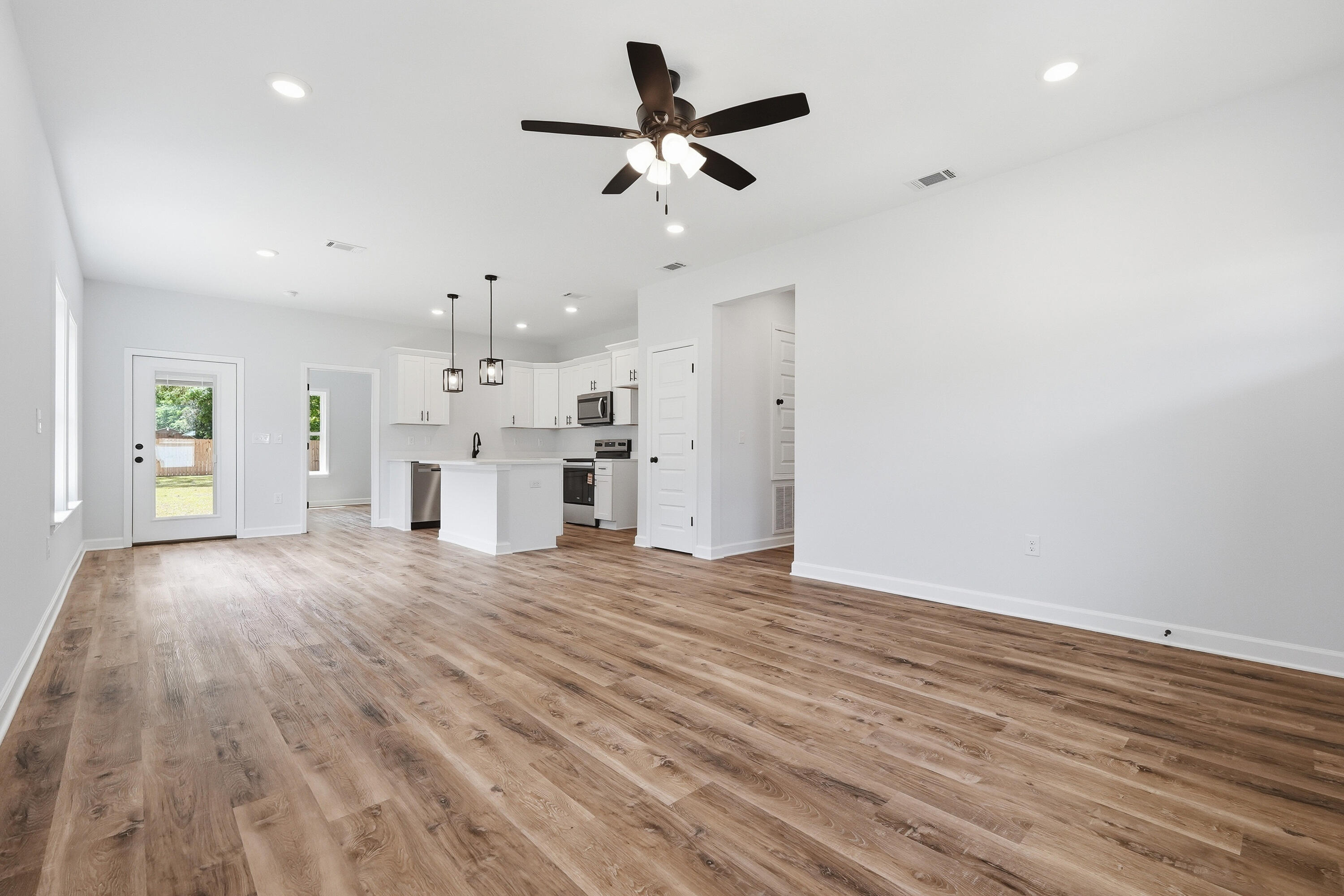 BARTON'S BEND - Residential