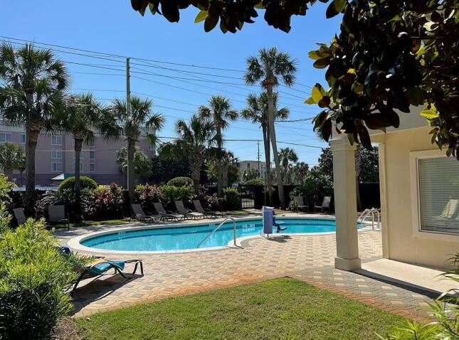 DESTIN RV BEACH RESORT - Land