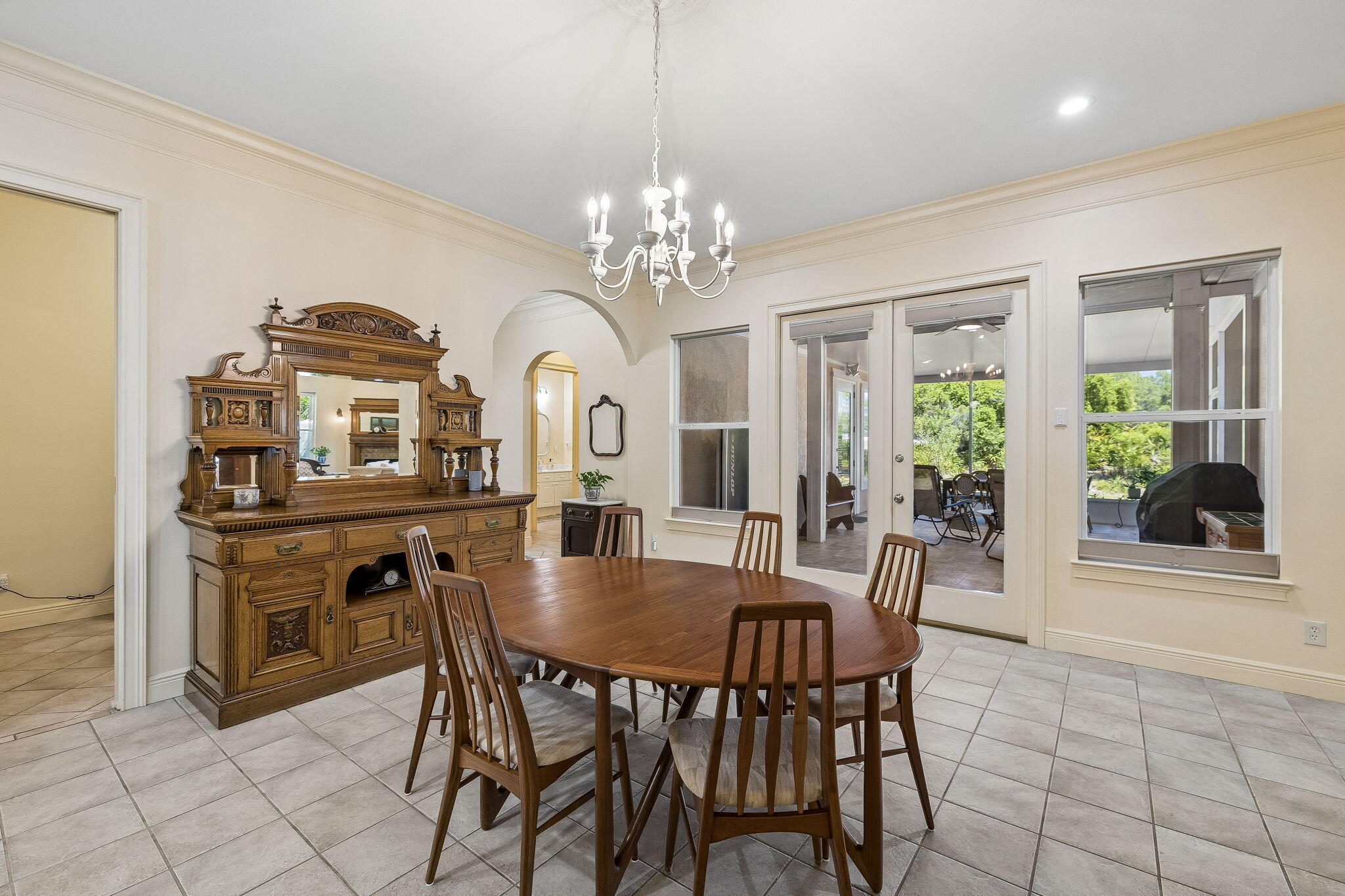 FAIRWAY VILLAS - Residential