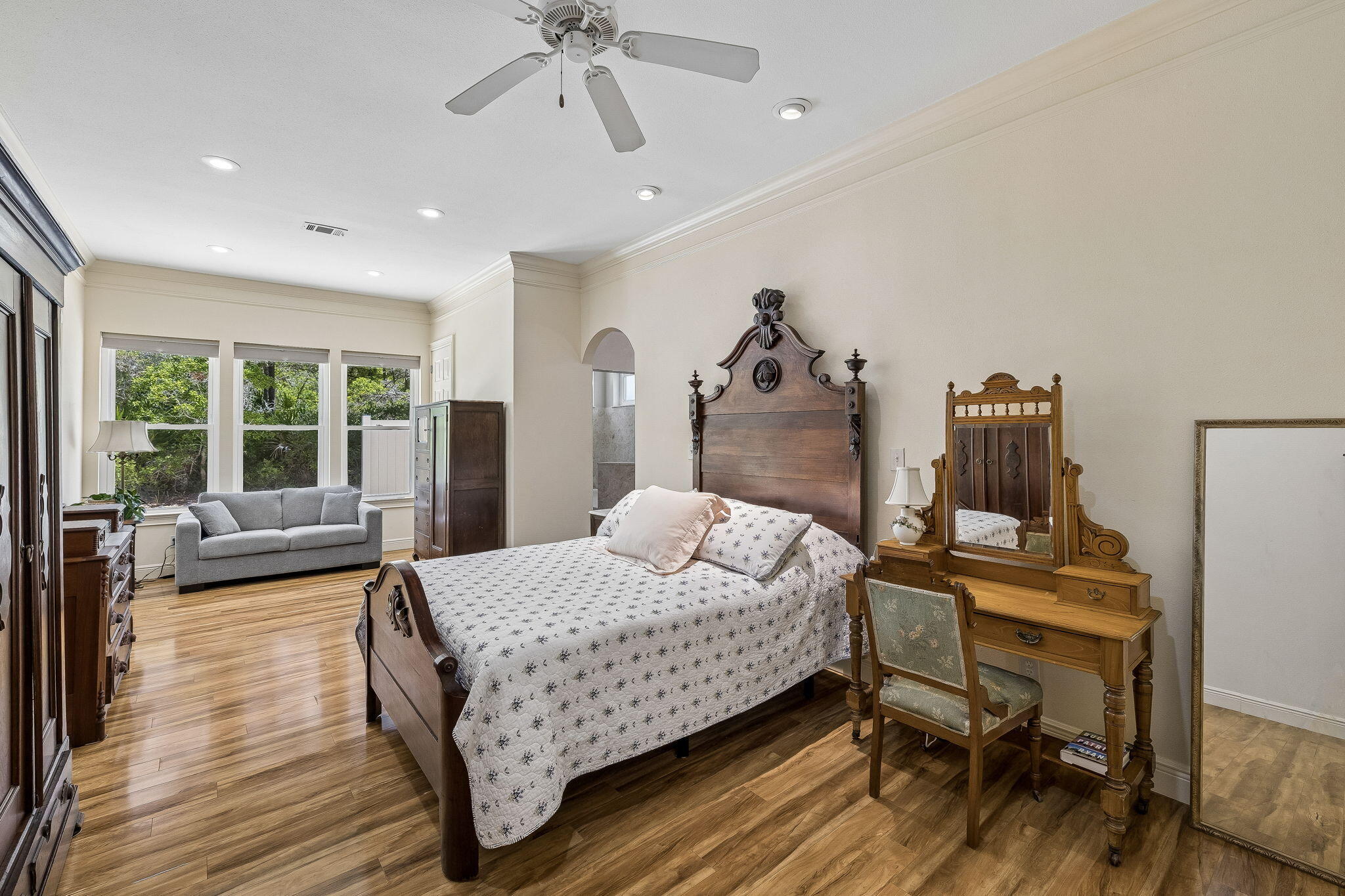 FAIRWAY VILLAS - Residential