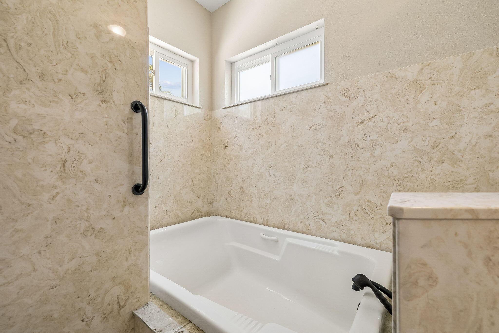 FAIRWAY VILLAS - Residential