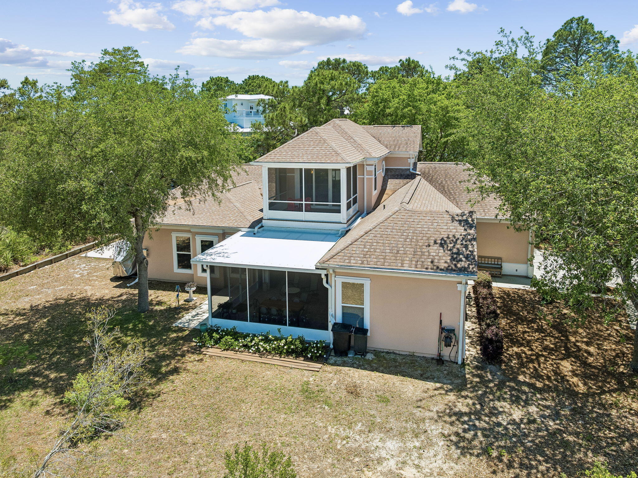 FAIRWAY VILLAS - Residential