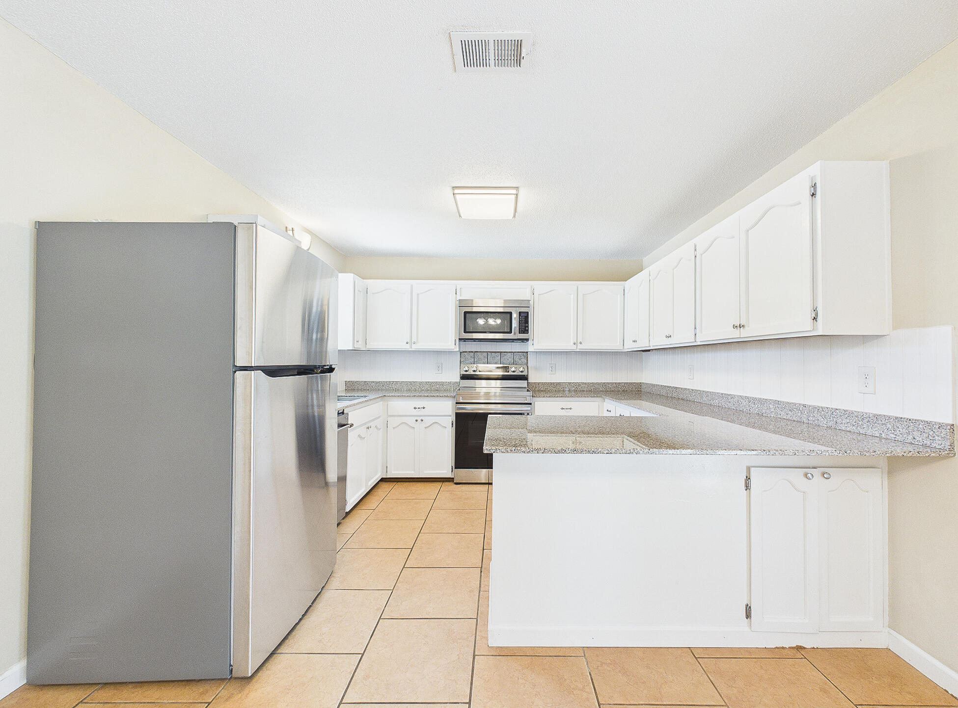 HILLTOP ACRES - Residential