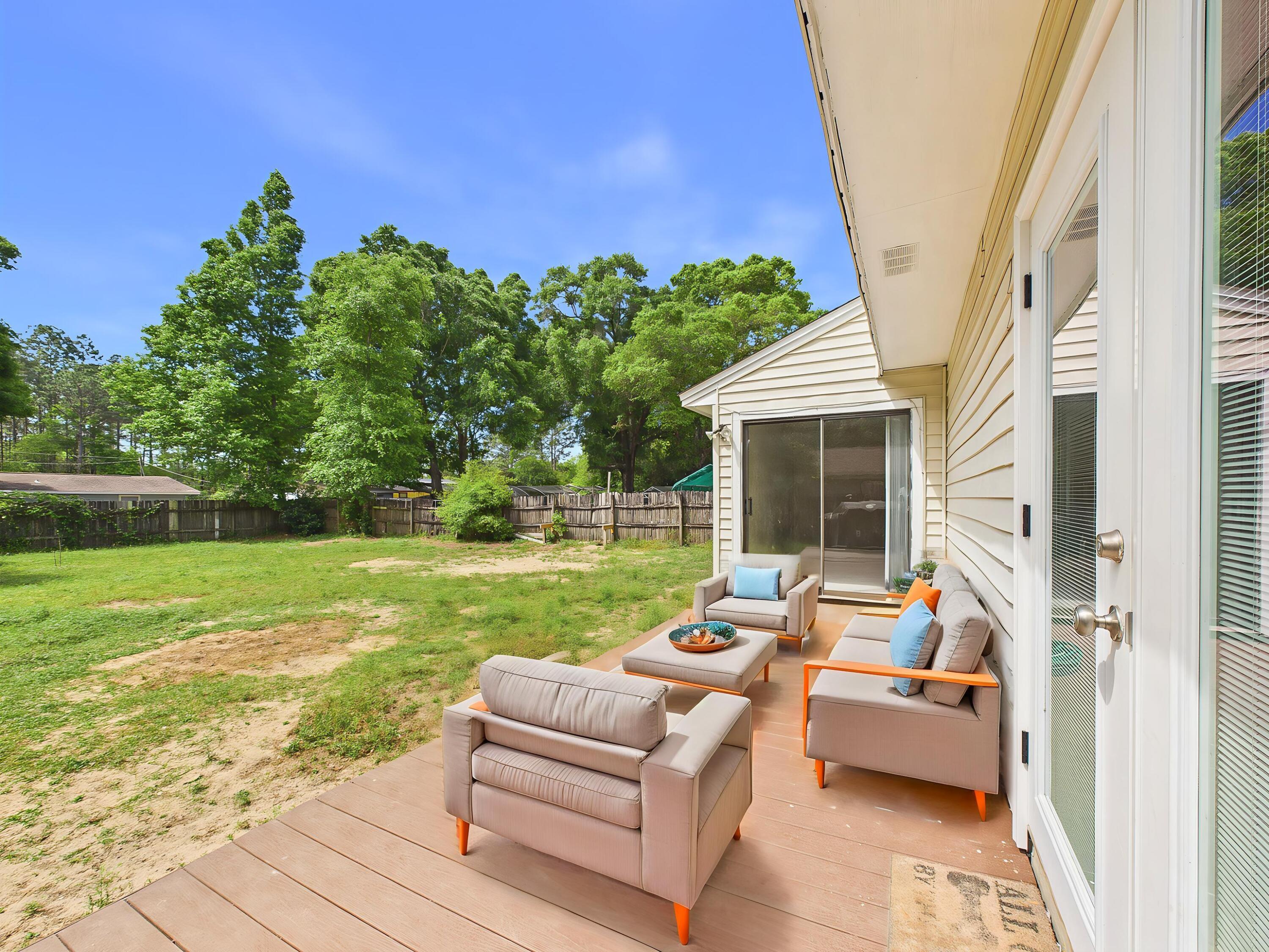 HILLTOP ACRES - Residential