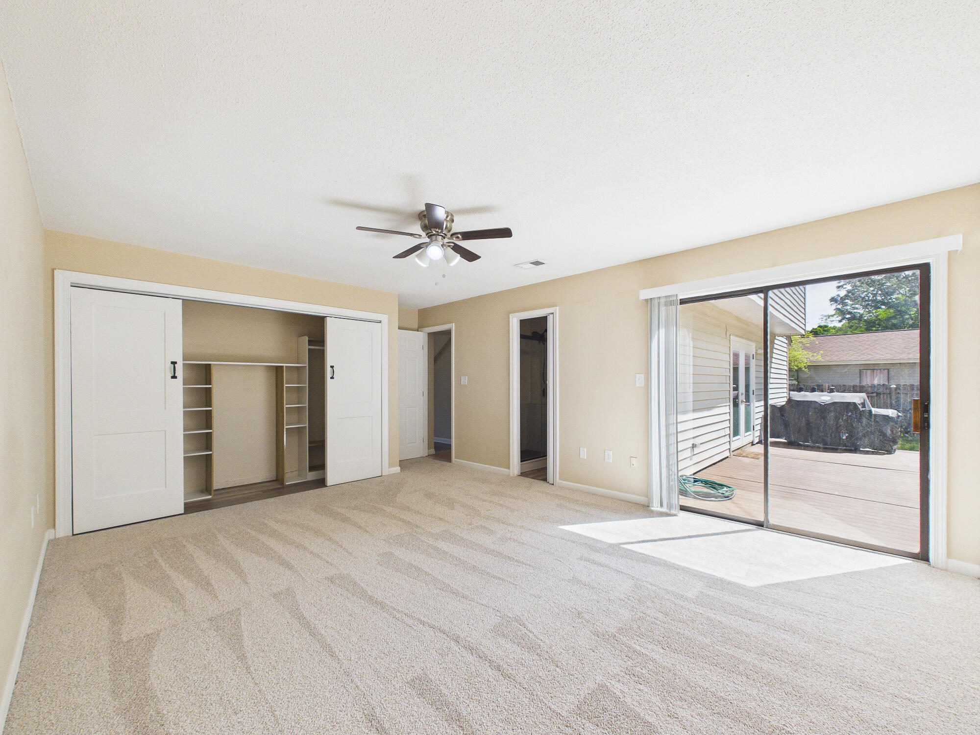 HILLTOP ACRES - Residential