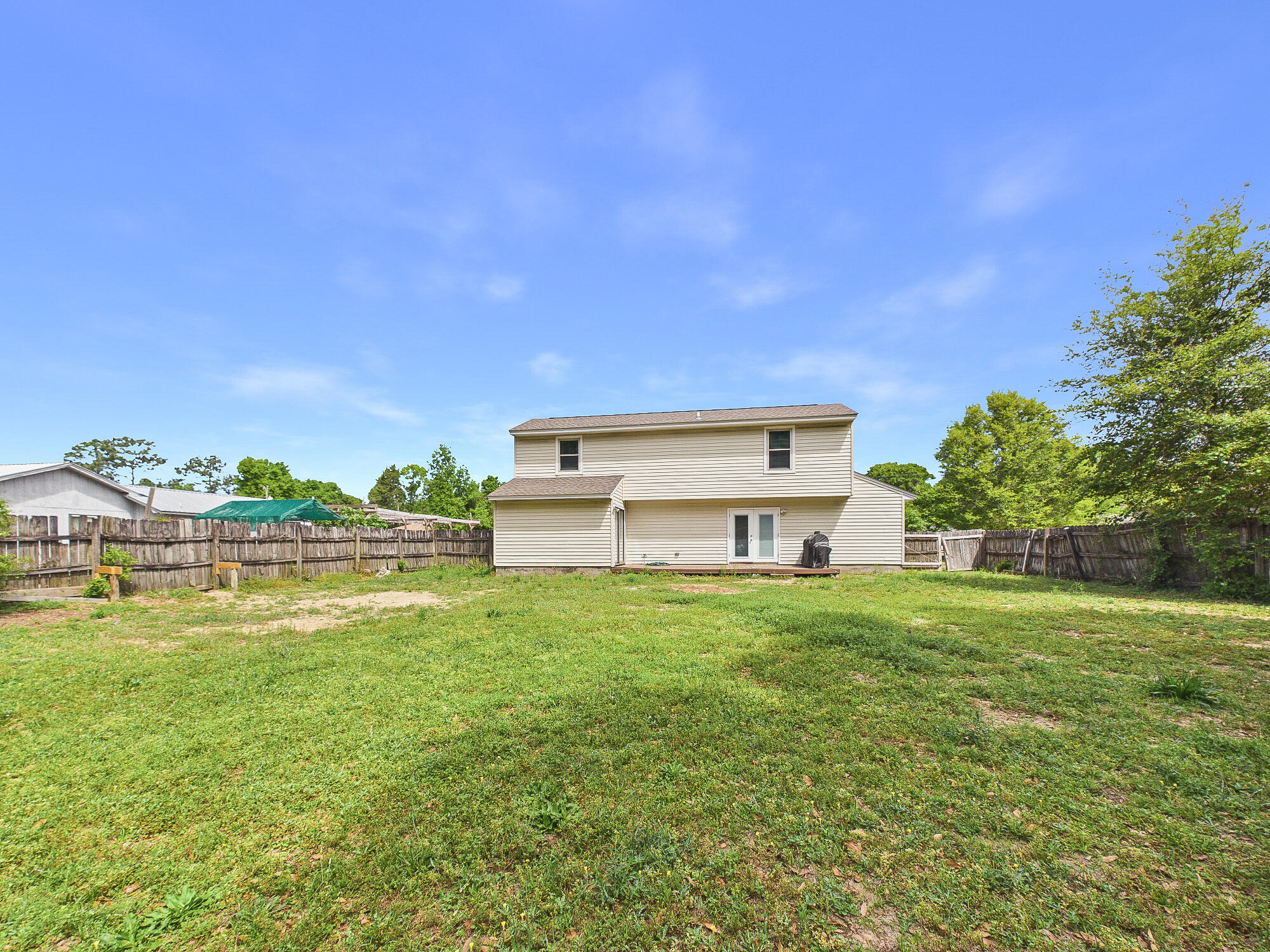 HILLTOP ACRES - Residential