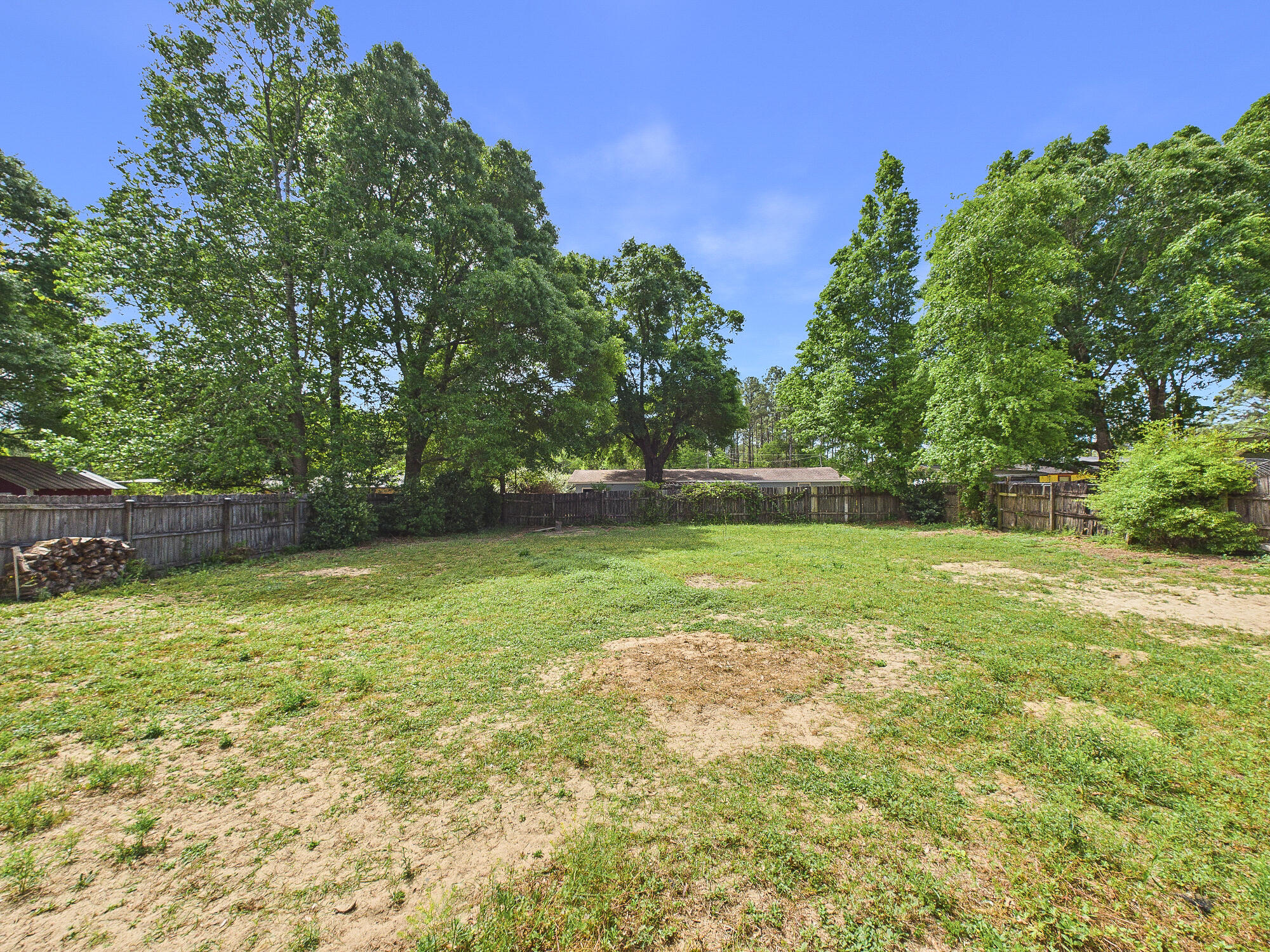 HILLTOP ACRES - Residential