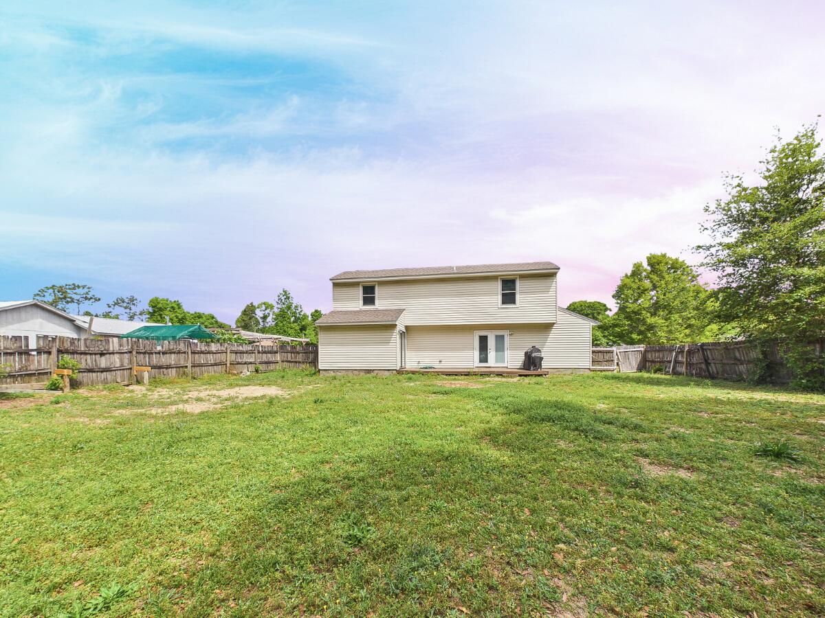 HILLTOP ACRES - Residential