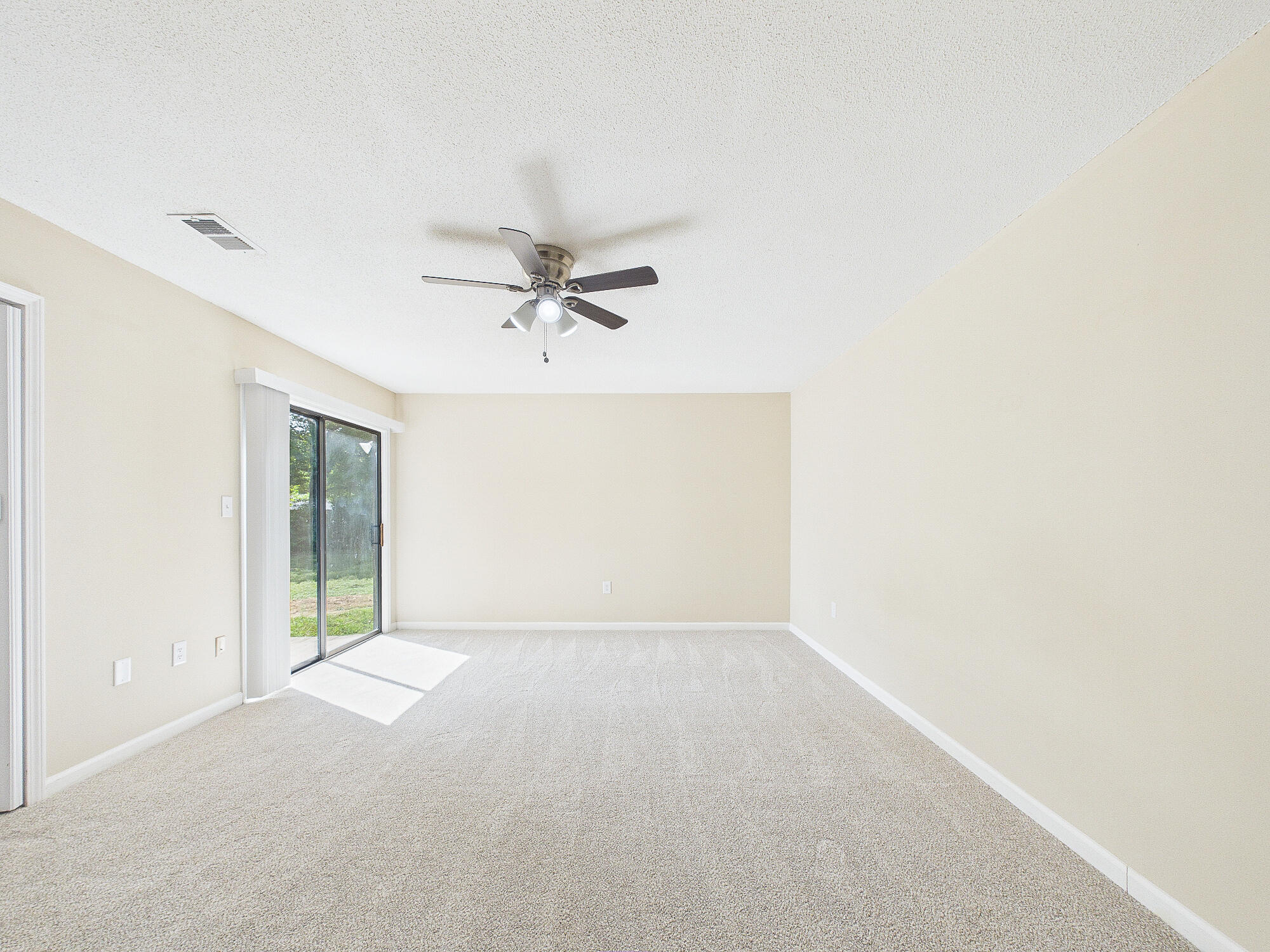 HILLTOP ACRES - Residential