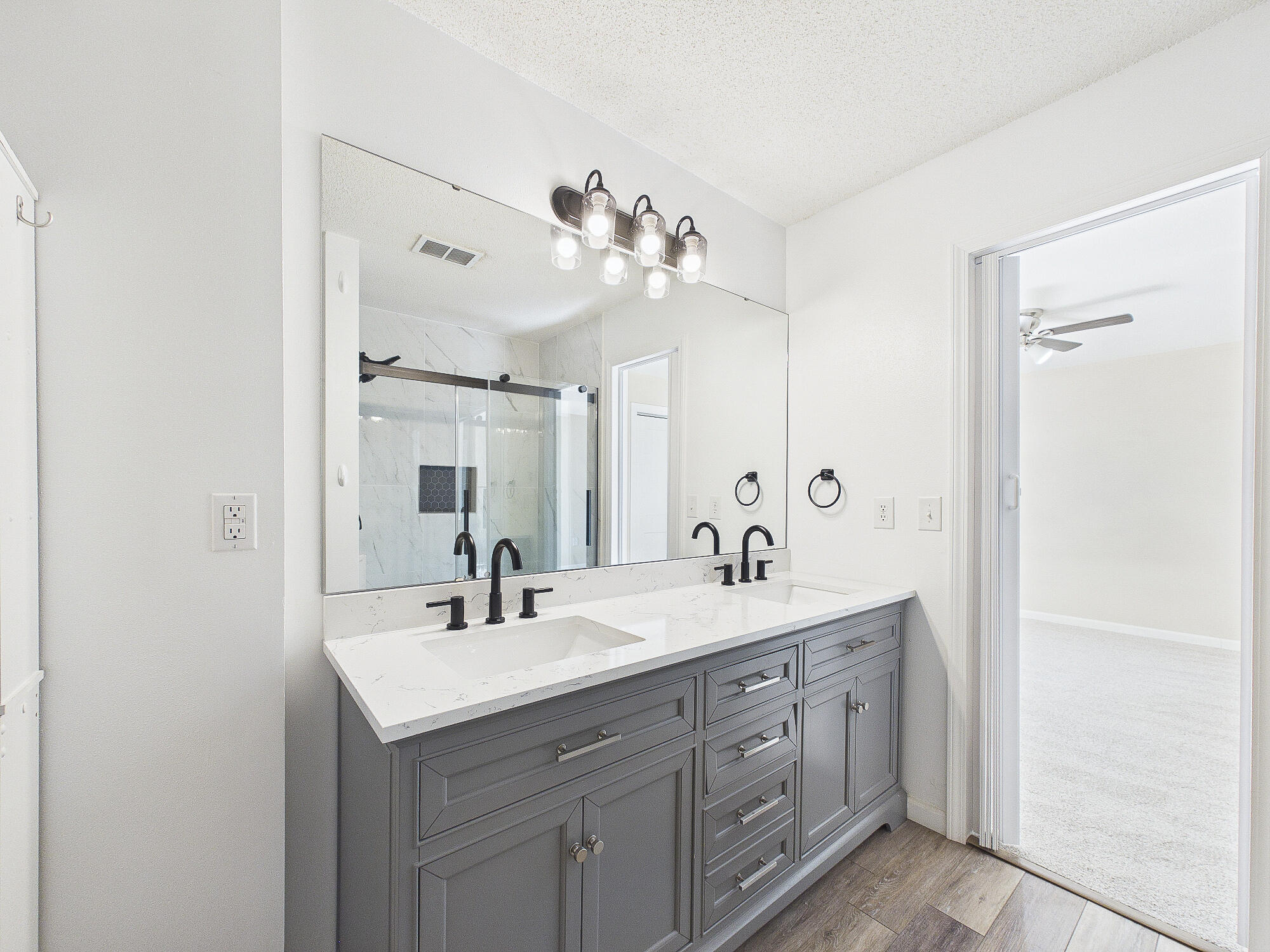 HILLTOP ACRES - Residential