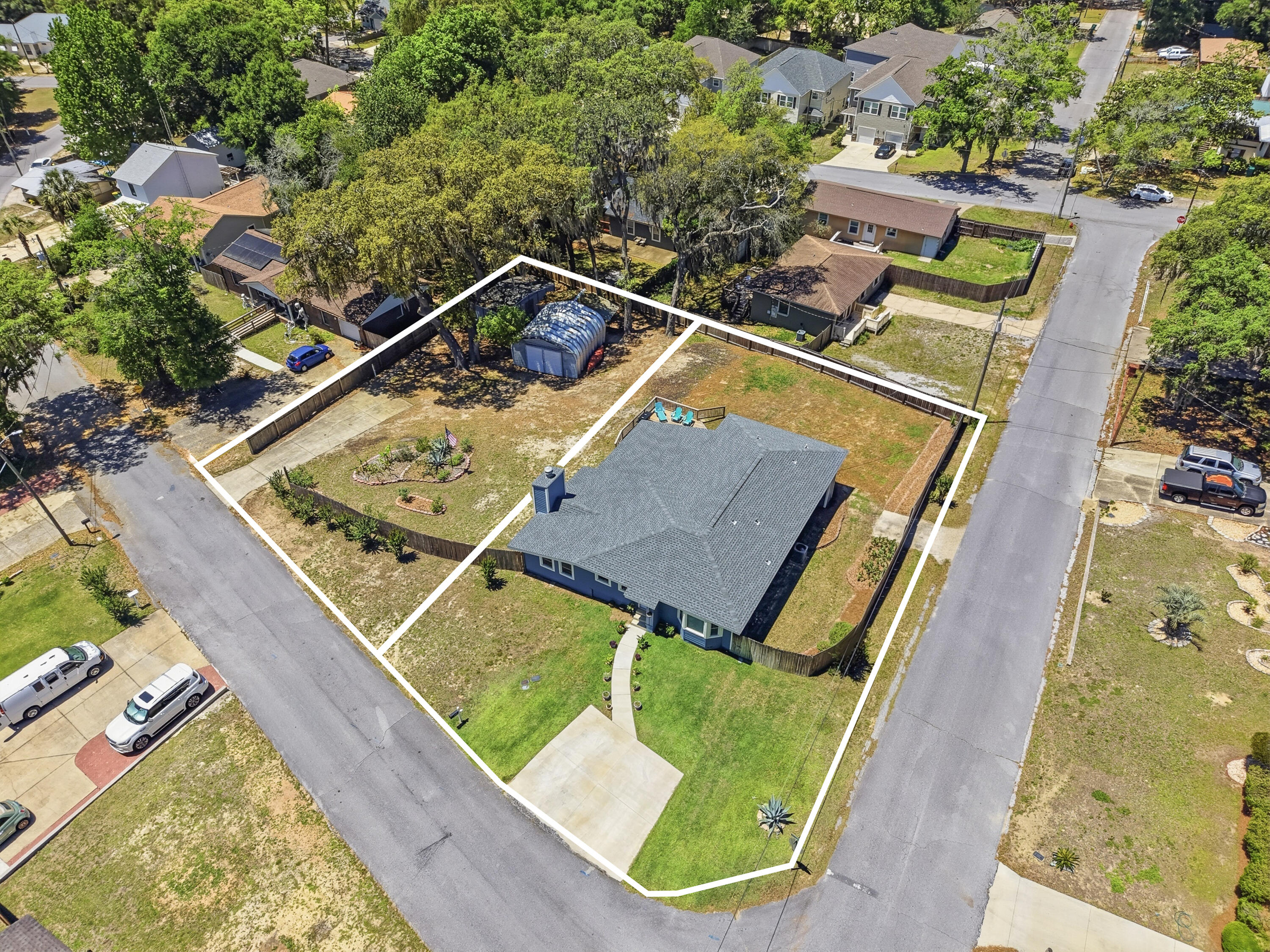 HELMS & ALLEN - Residential