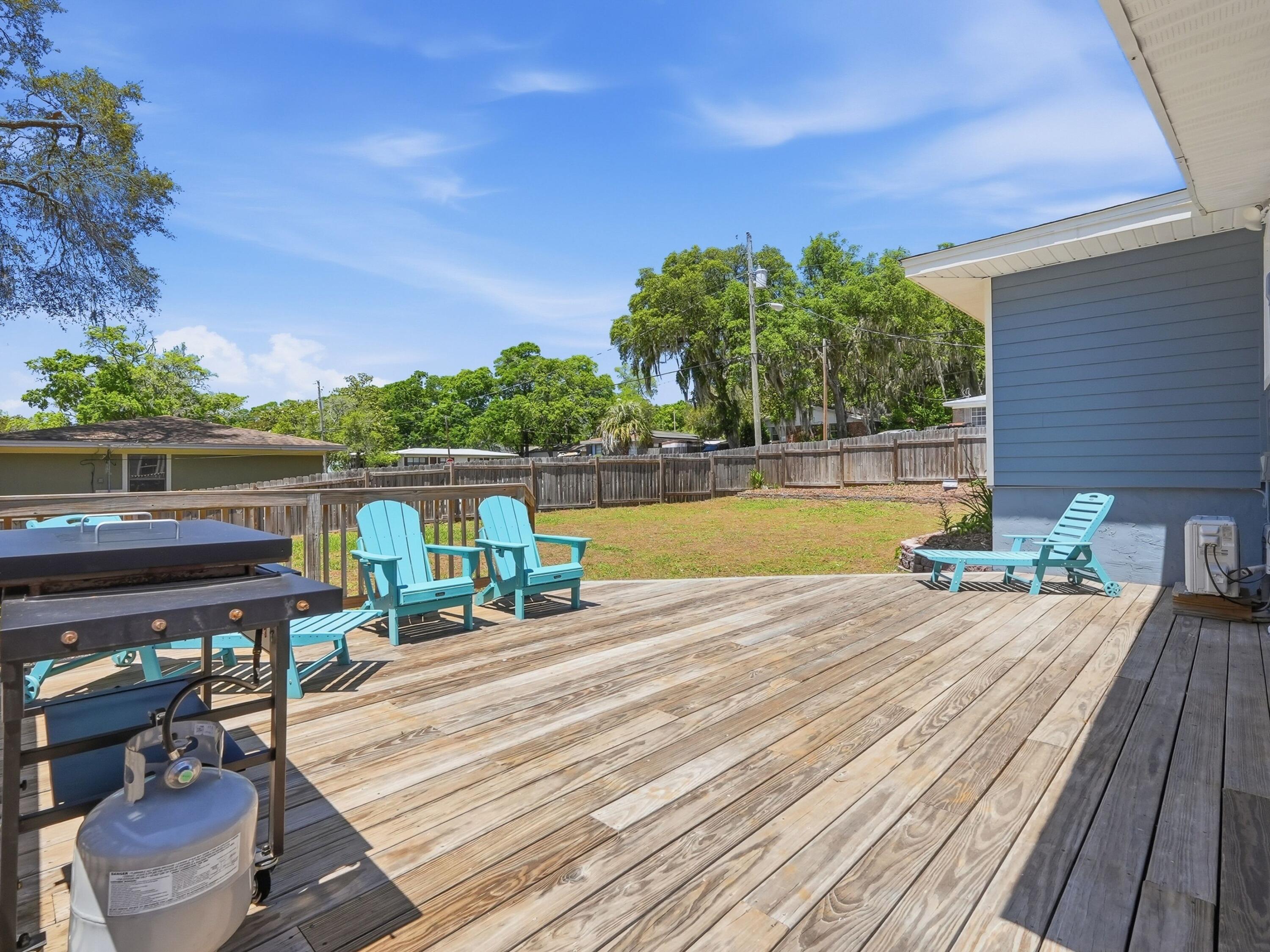 HELMS & ALLEN - Residential