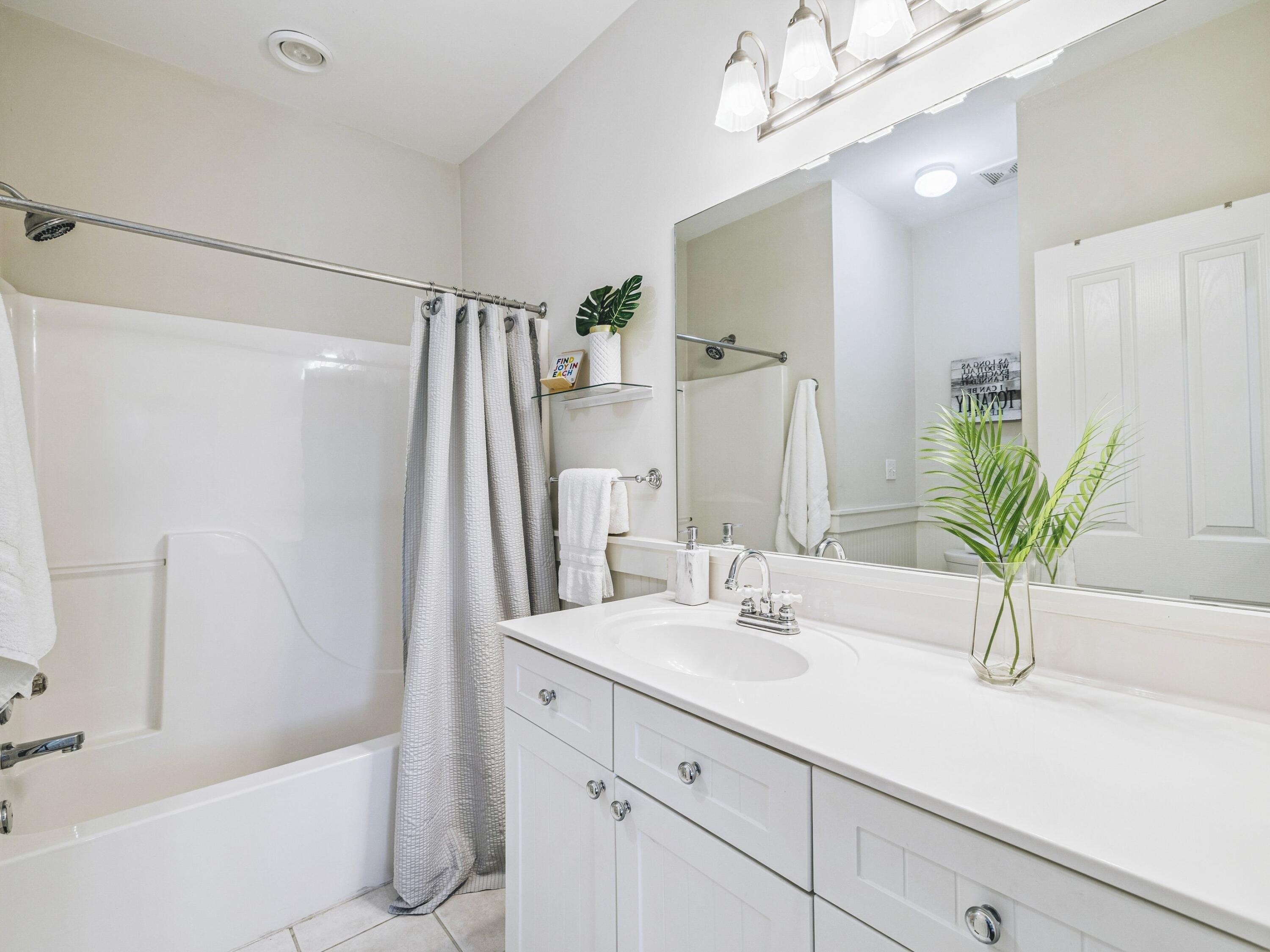 Grand Isle - Residential