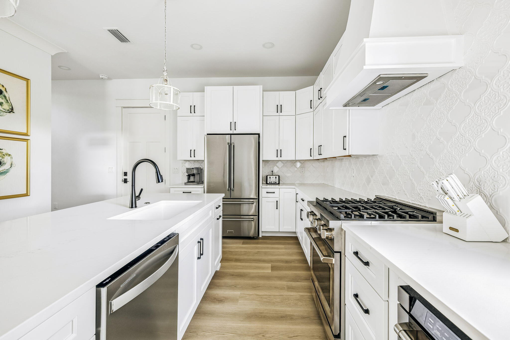 LAKESIDE AT BLUE MOUNTAIN BEACH - Residential