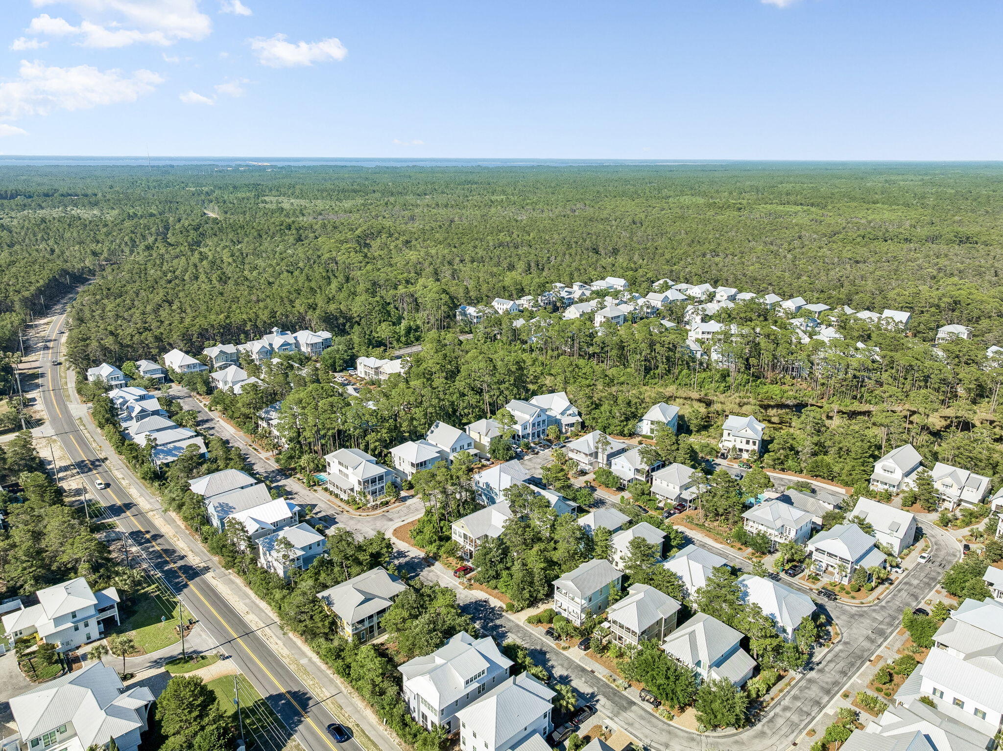 LAKESIDE AT BLUE MOUNTAIN BEACH - Residential