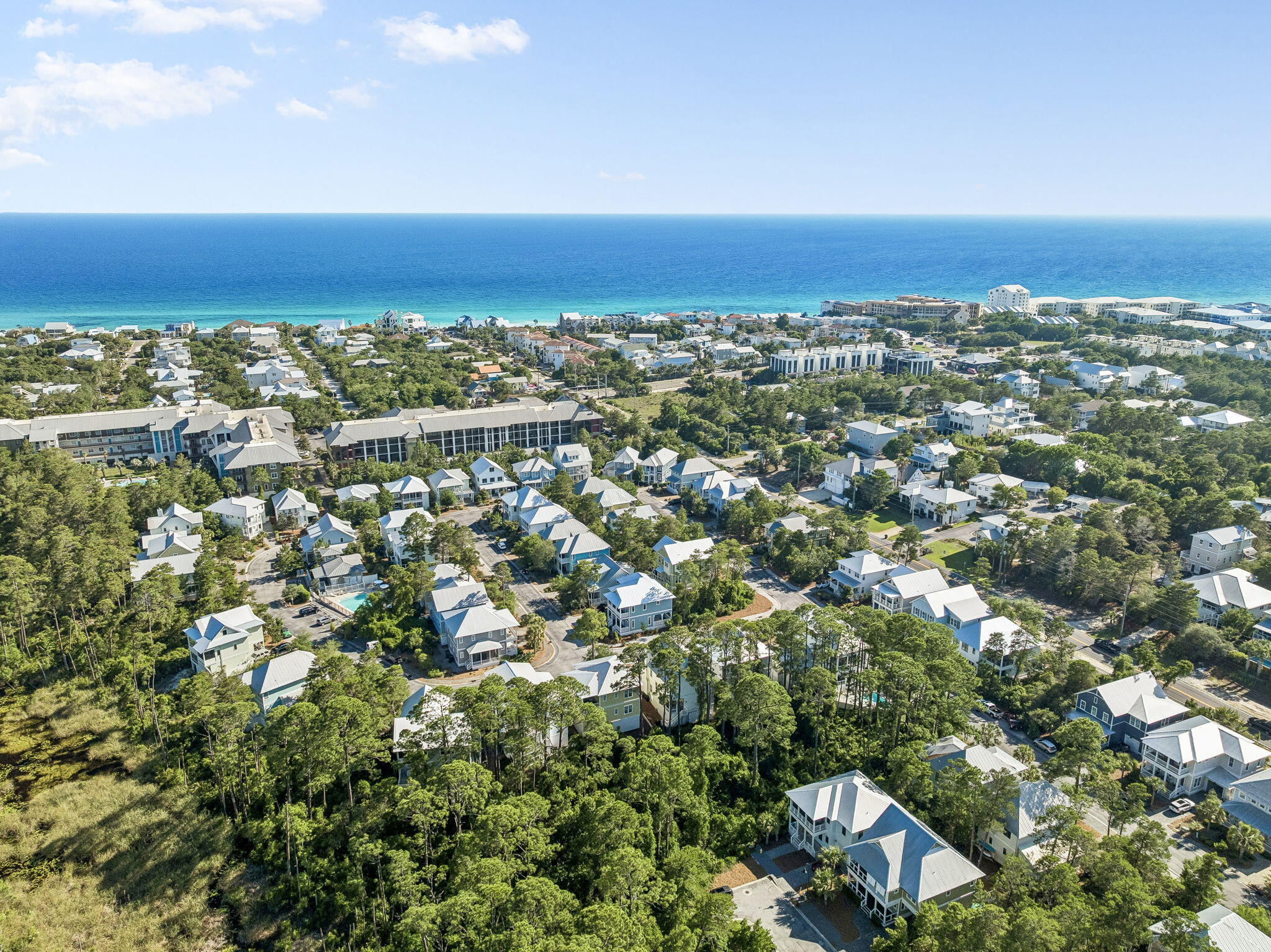 LAKESIDE AT BLUE MOUNTAIN BEACH - Residential