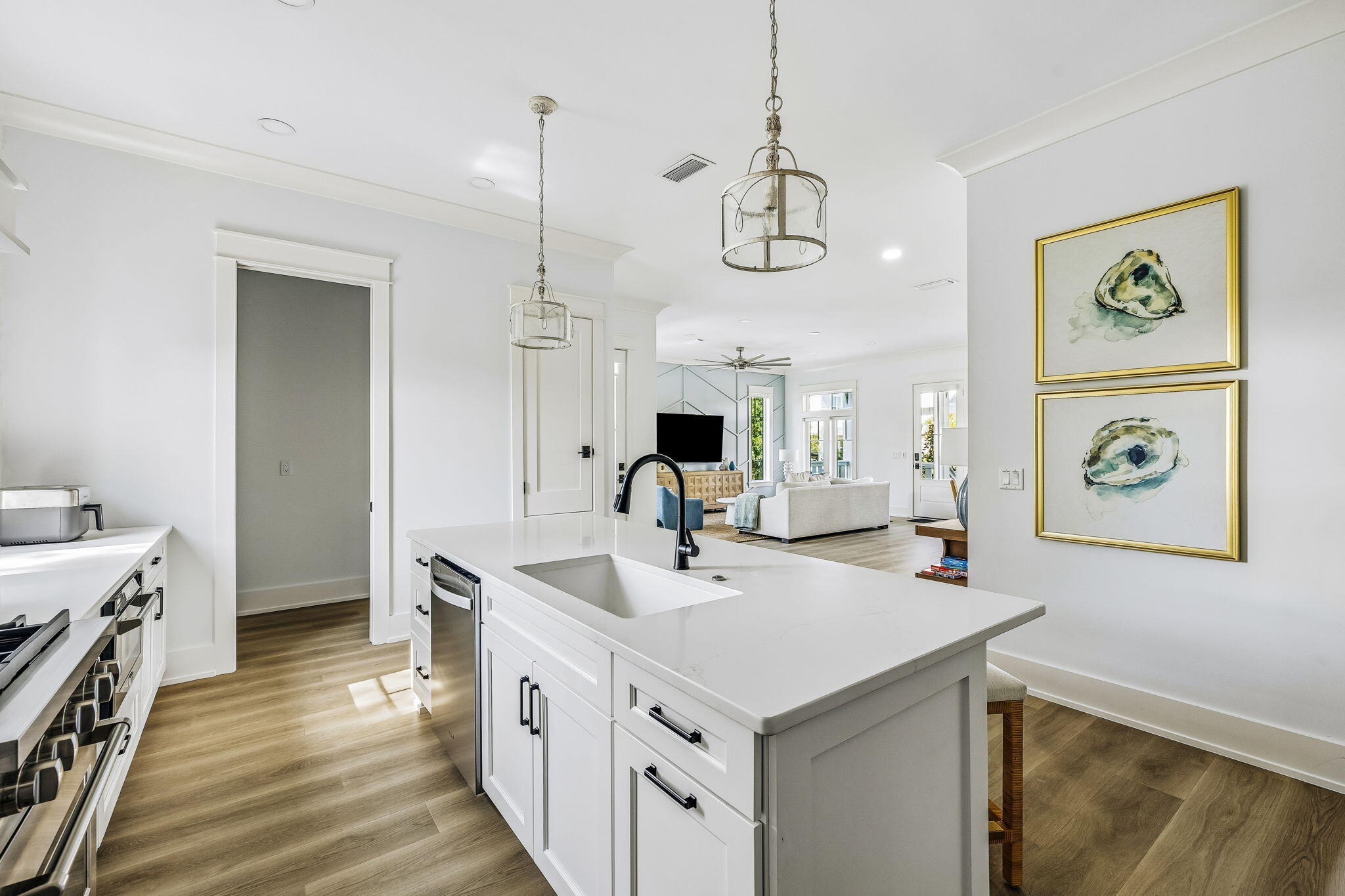 LAKESIDE AT BLUE MOUNTAIN BEACH - Residential