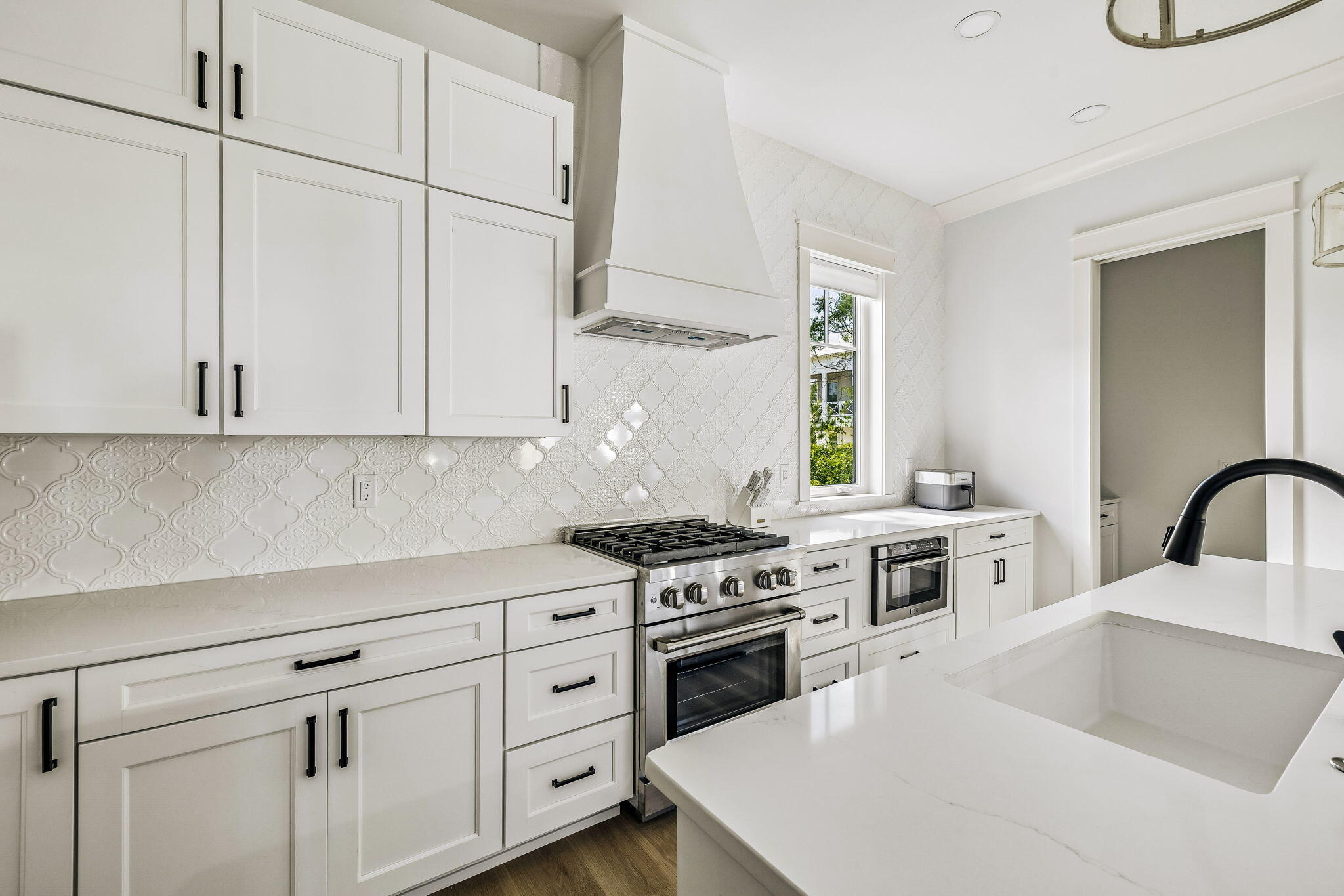 LAKESIDE AT BLUE MOUNTAIN BEACH - Residential