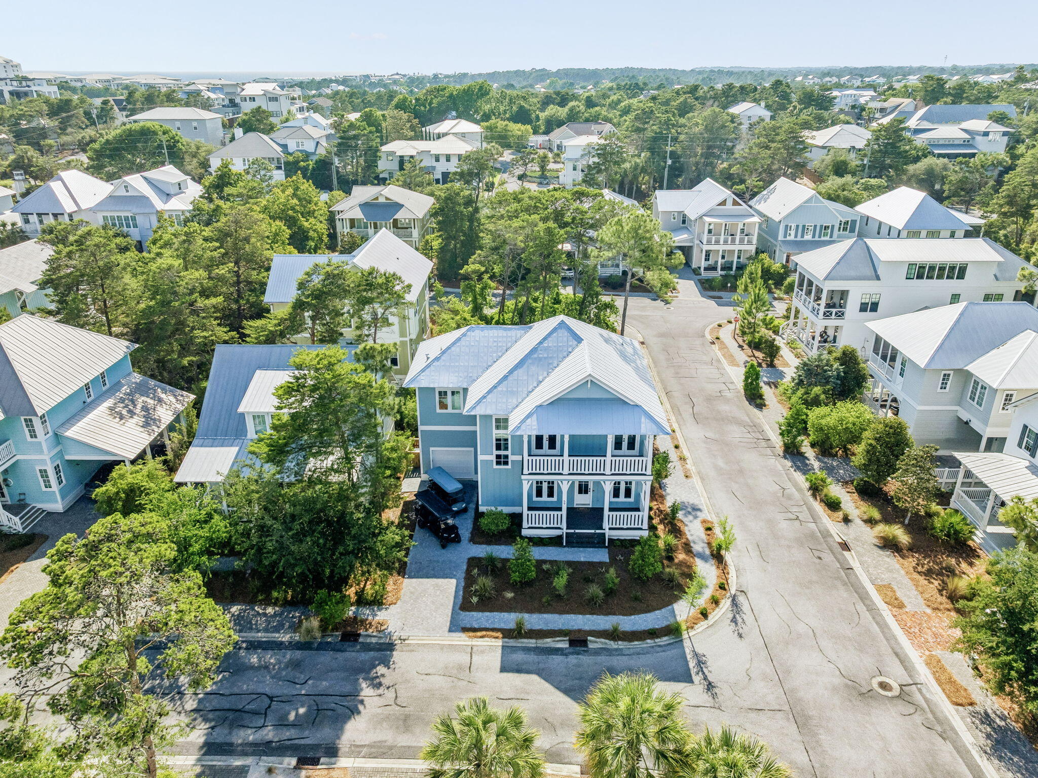 LAKESIDE AT BLUE MOUNTAIN BEACH - Residential