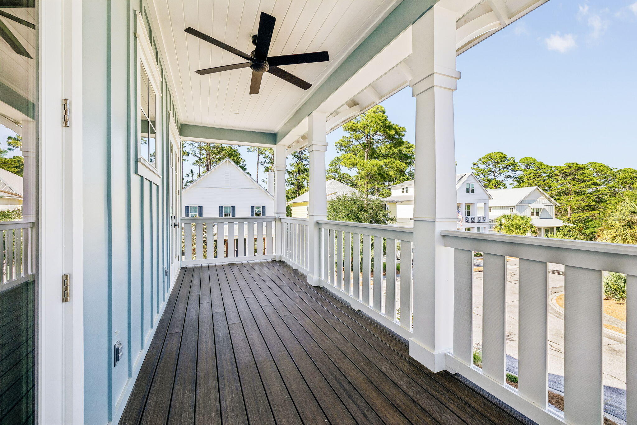 LAKESIDE AT BLUE MOUNTAIN BEACH - Residential