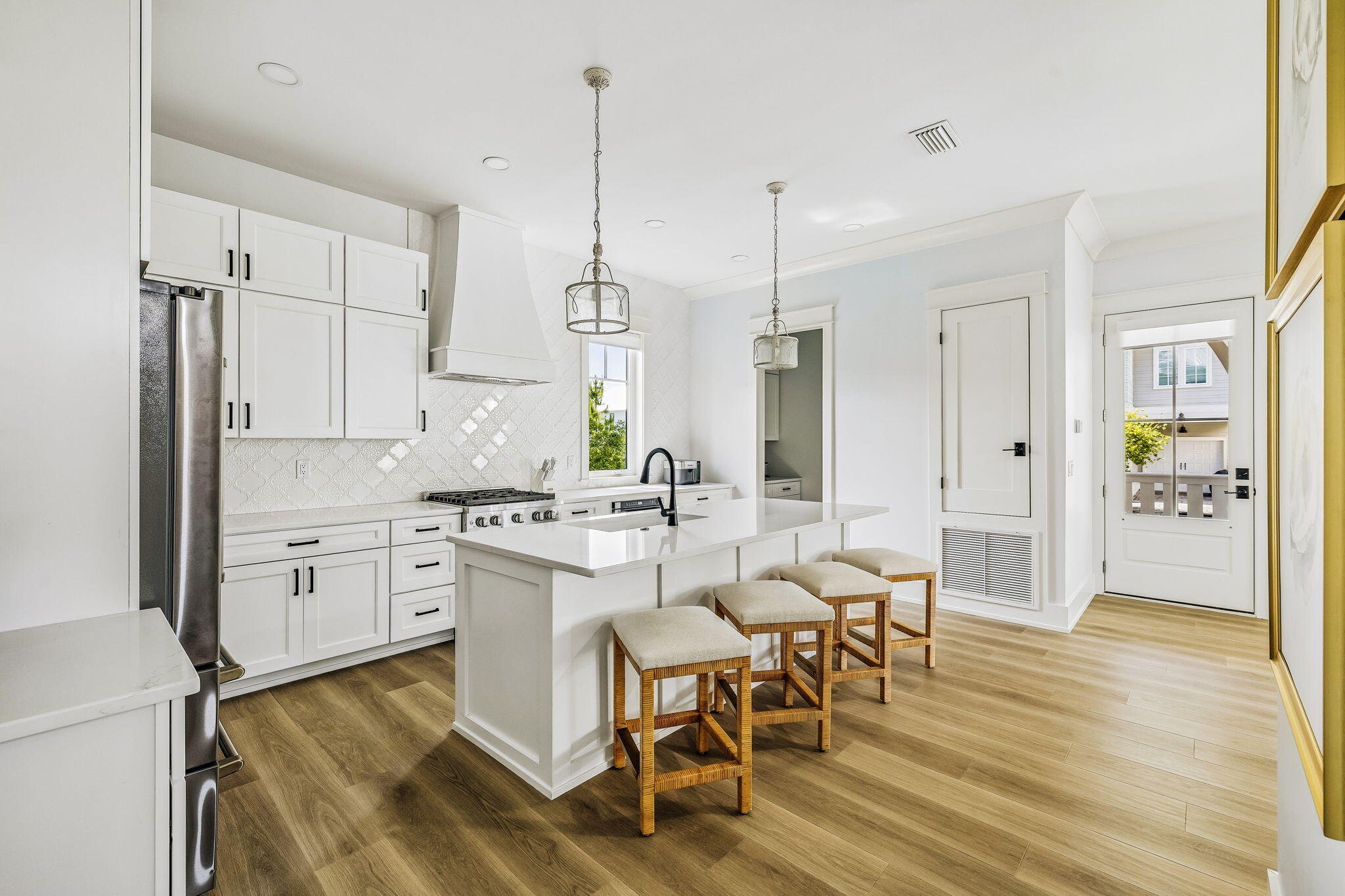 LAKESIDE AT BLUE MOUNTAIN BEACH - Residential