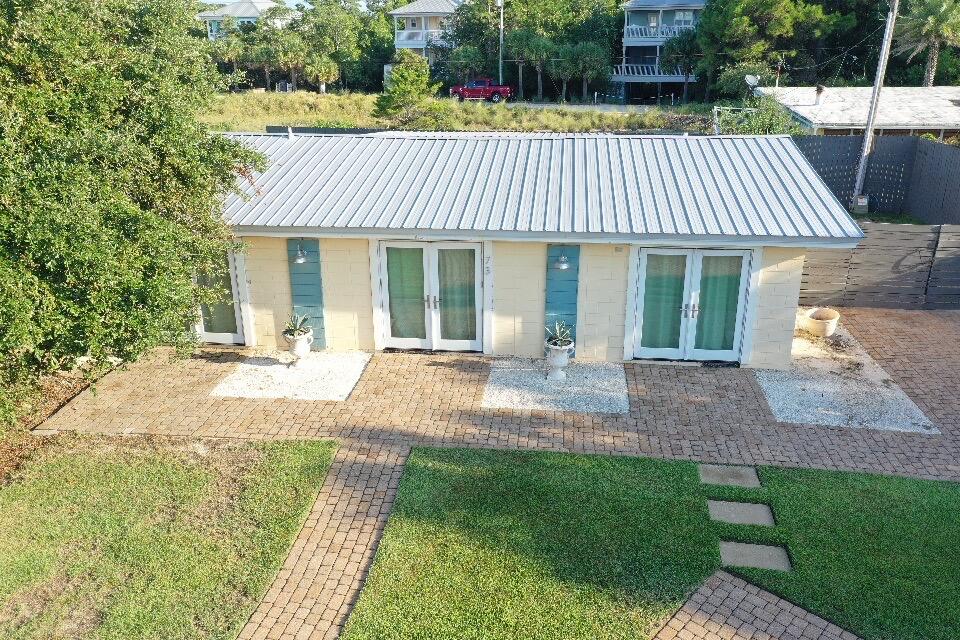 73 E Seahorse Circle