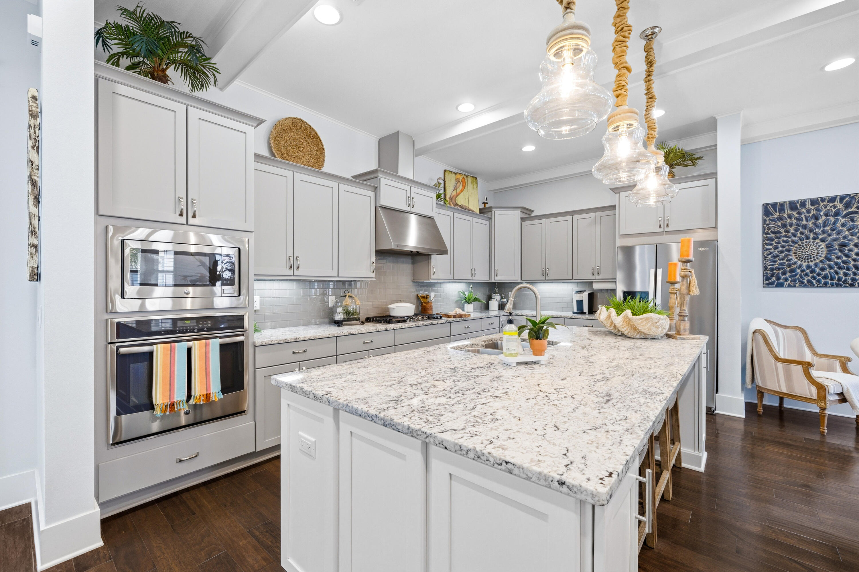 HIGHLAND PARKS - Residential