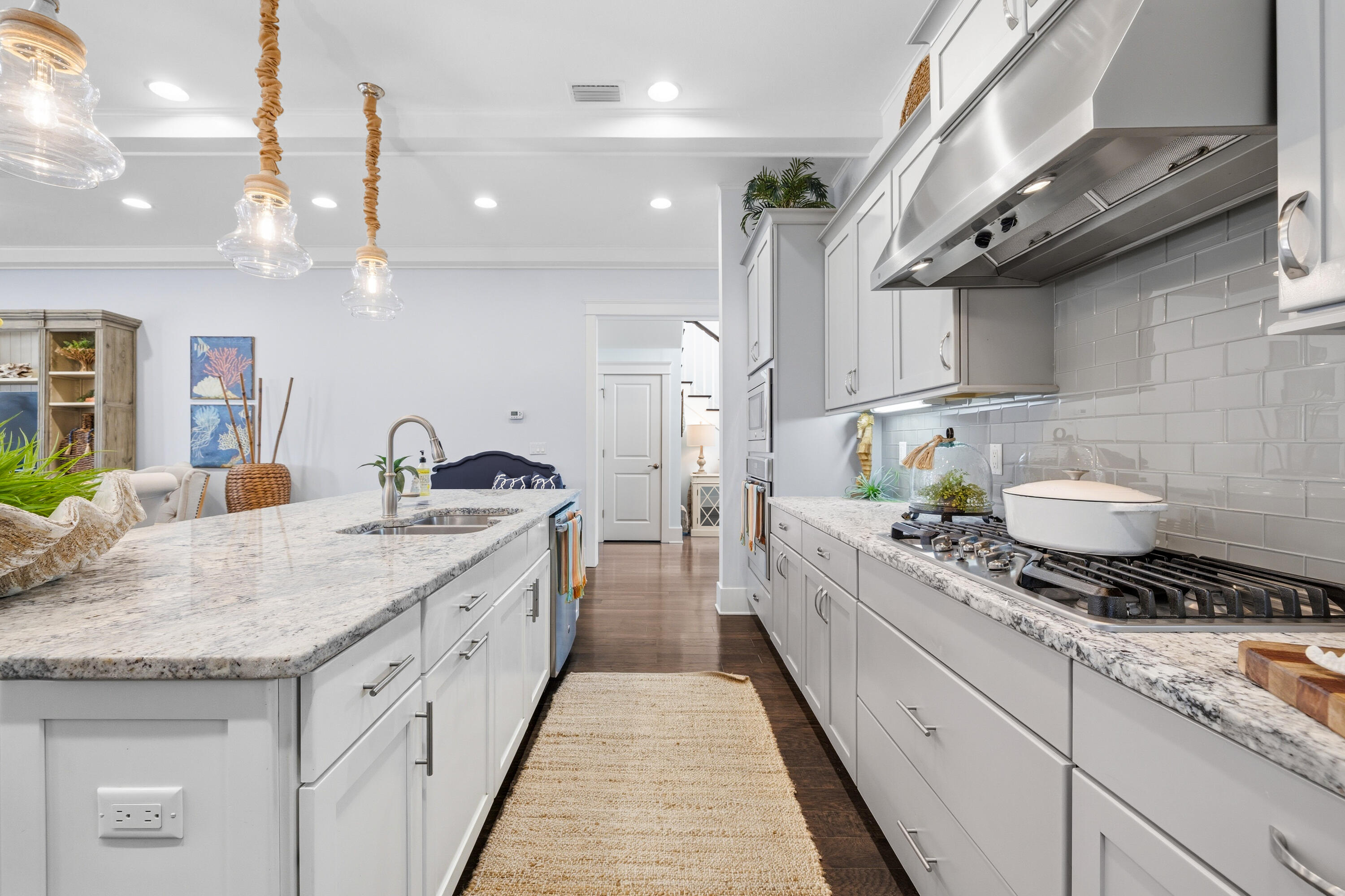 HIGHLAND PARKS - Residential