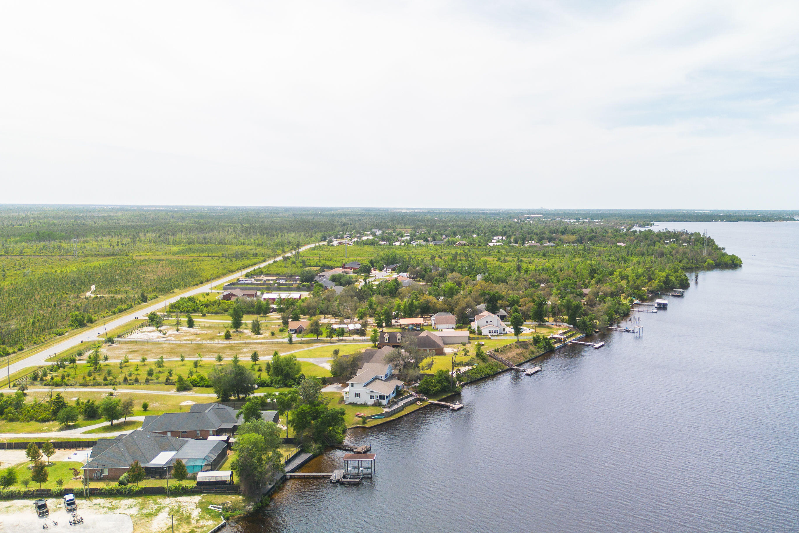 NO RECORDED SUBDIVISION - Residential