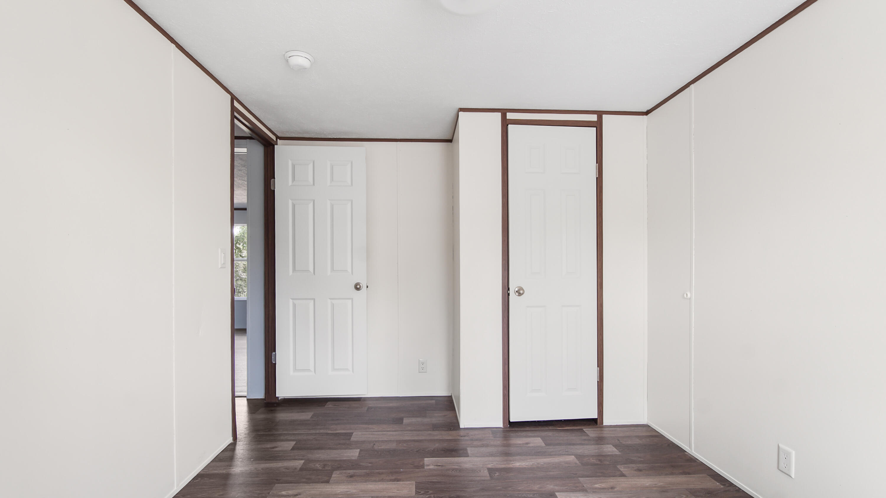 OAKWOOD HILLS UNIT 3 - Residential