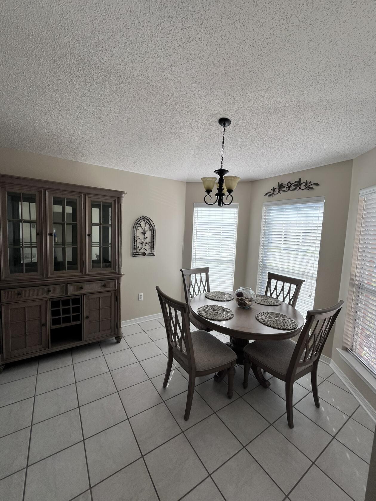 EMERALD VILLAGE S/D - Residential