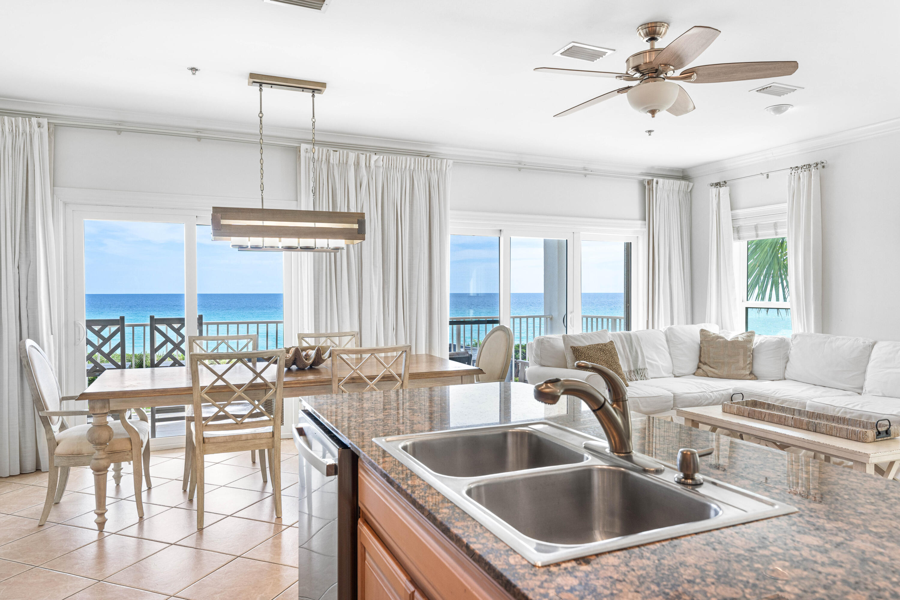 EMERALD SURF VILLAS - Residential