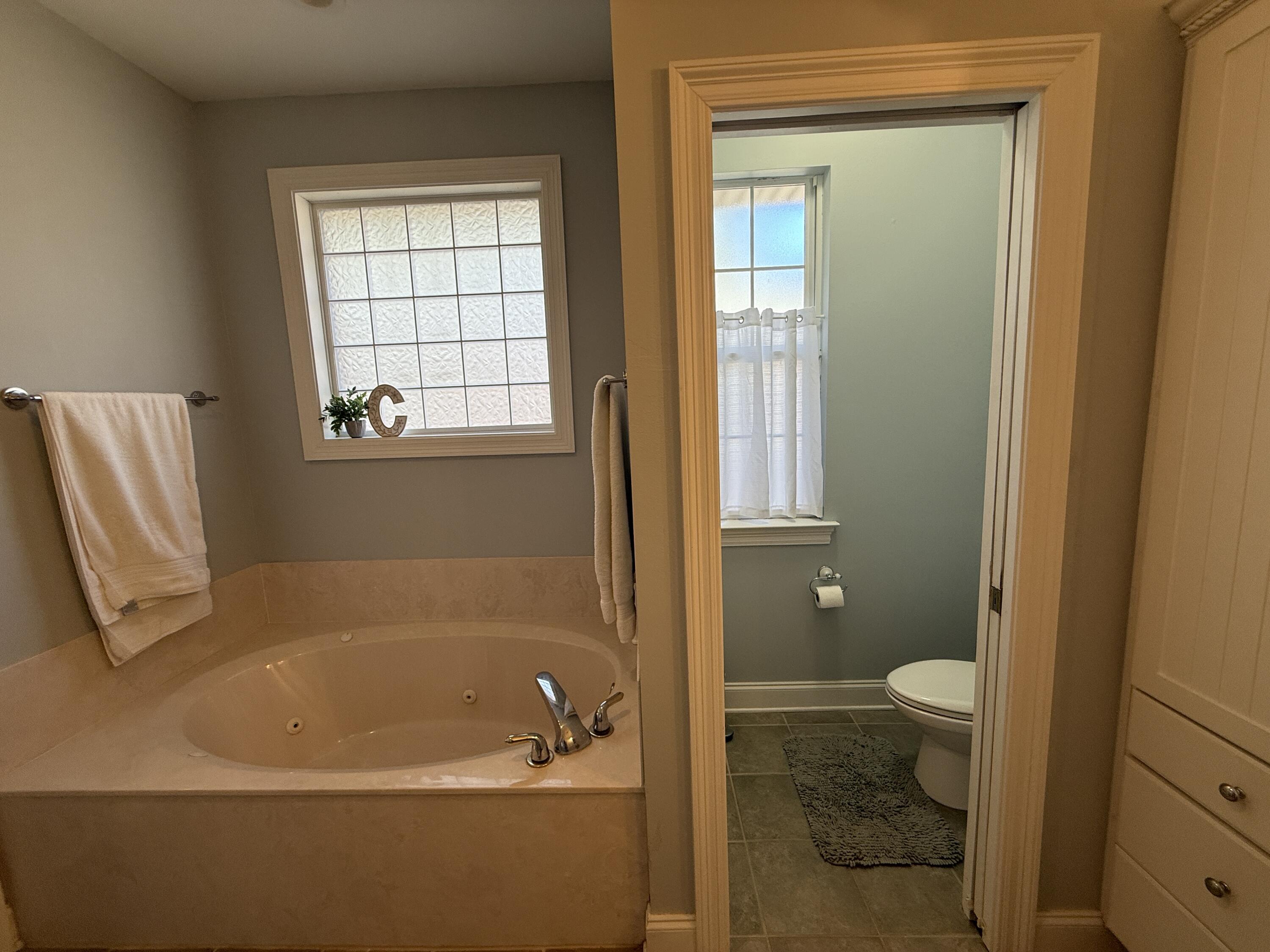 SOUTHWIND PH VI UNIT 29 - Residential Lease