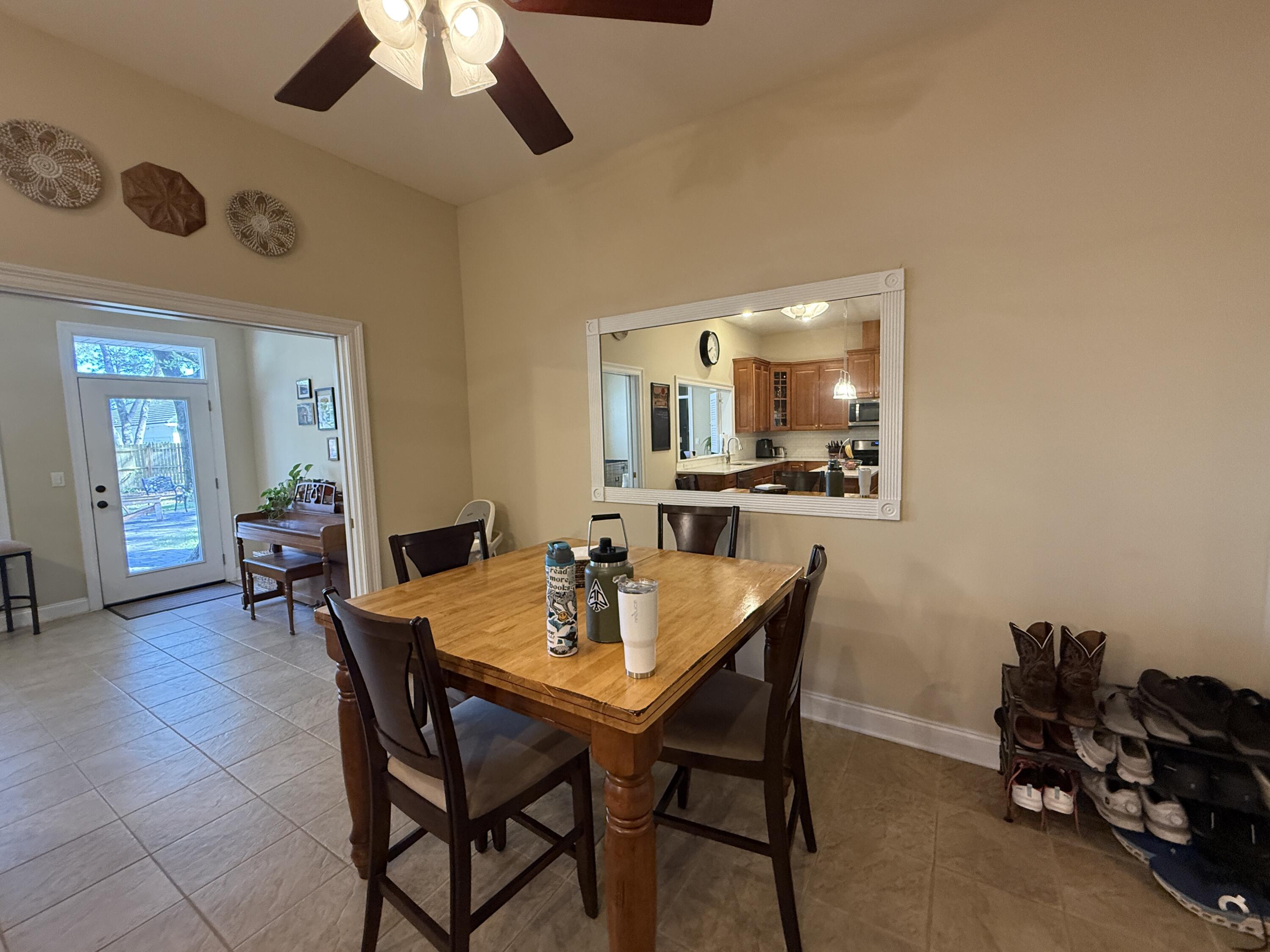 SOUTHWIND PH VI UNIT 29 - Residential Lease