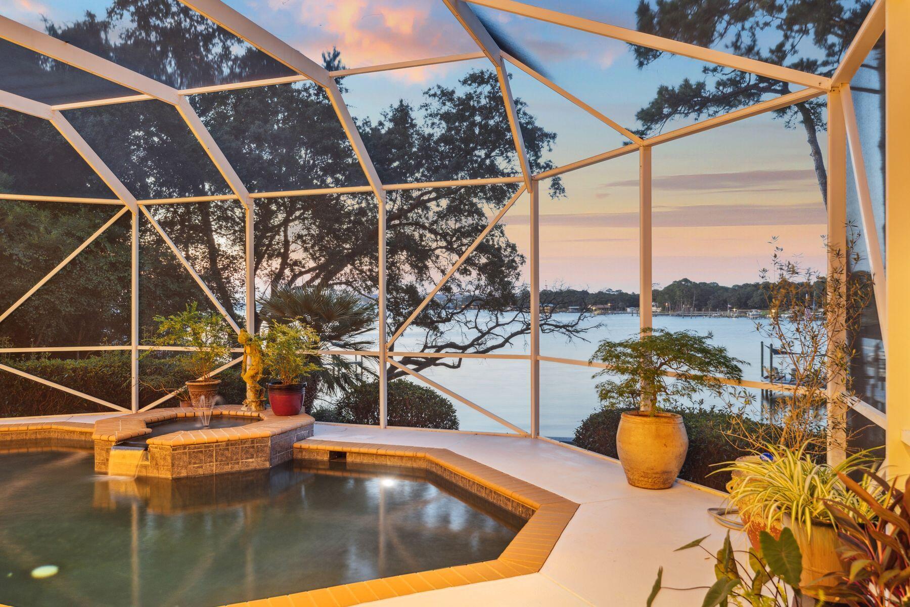 KELLYS ADDN TO DESTIN - Residential