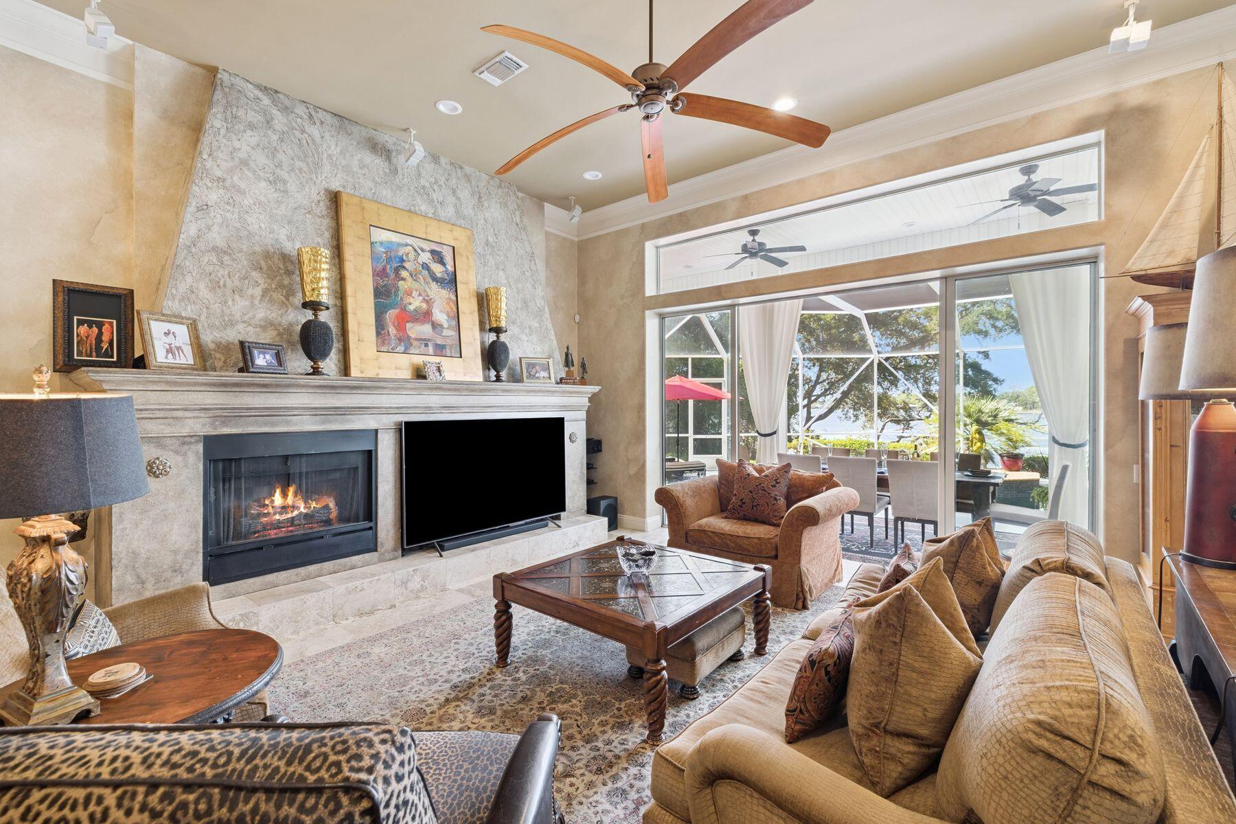 KELLYS ADDN TO DESTIN - Residential