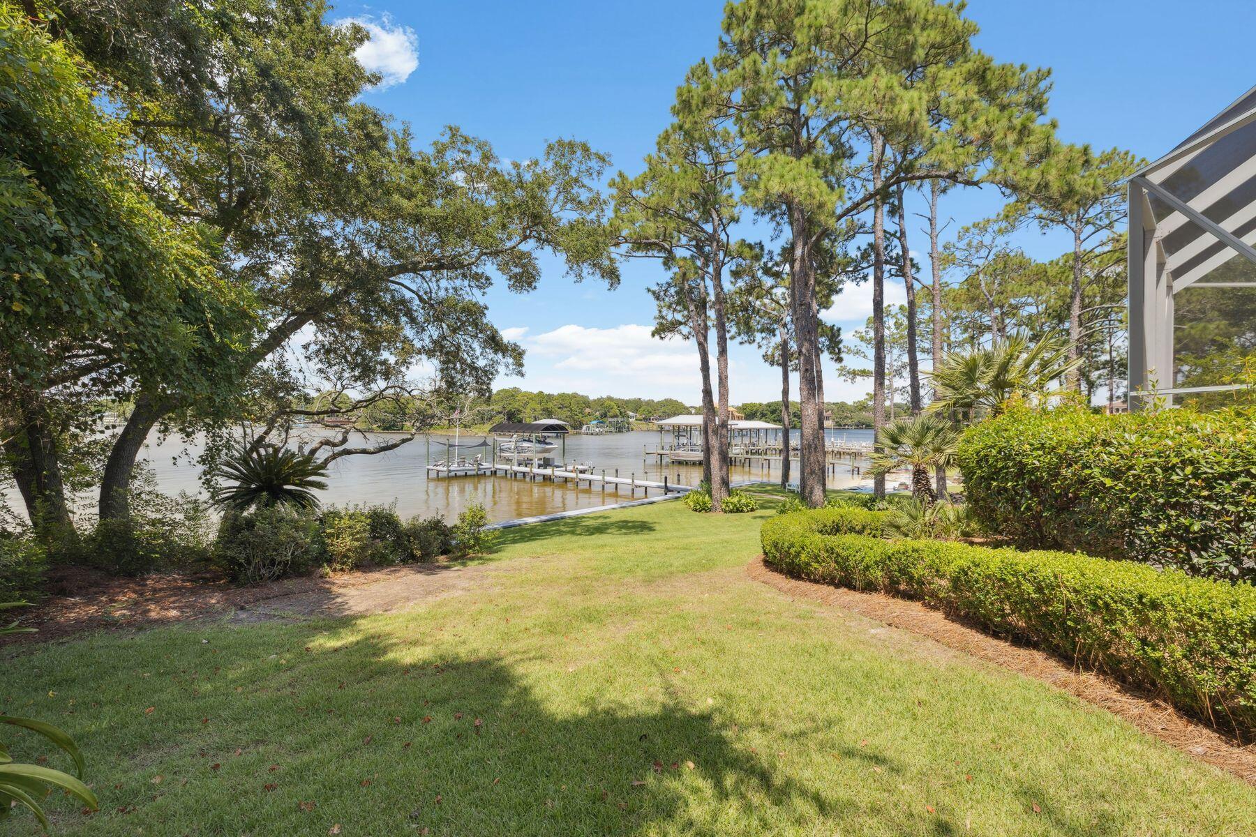 KELLYS ADDN TO DESTIN - Residential