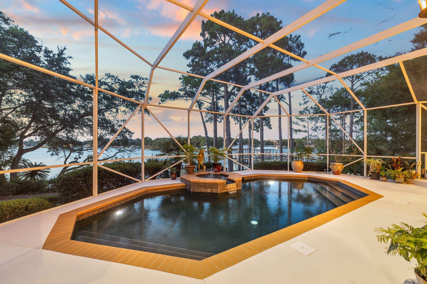 KELLYS ADDN TO DESTIN - Residential