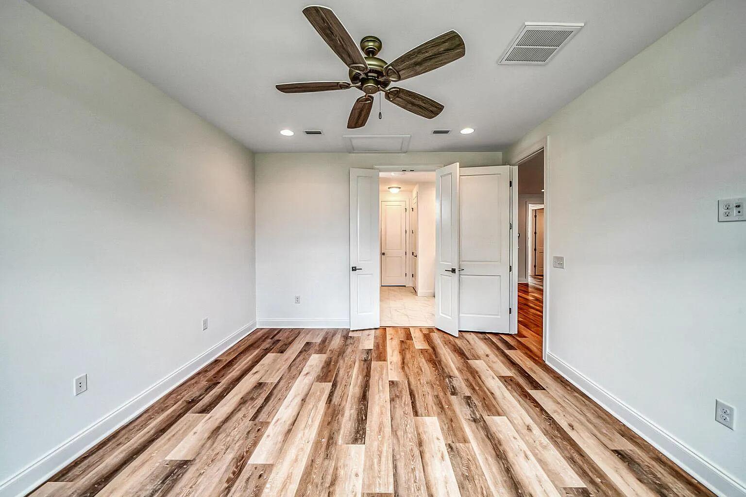 WATERSOUND ORIGINS - Residential Lease