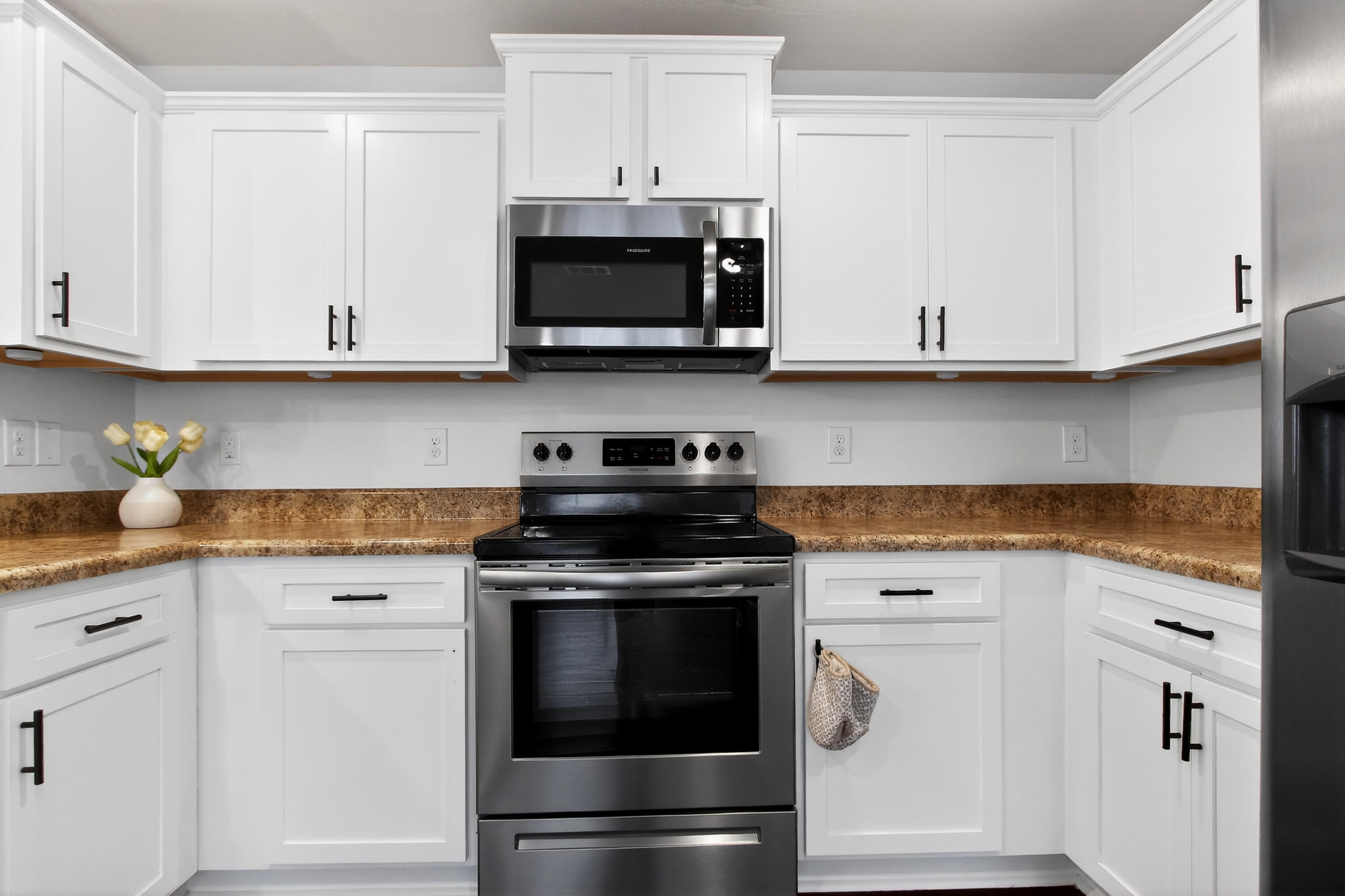 STILLWELL ESTATES - Residential Lease