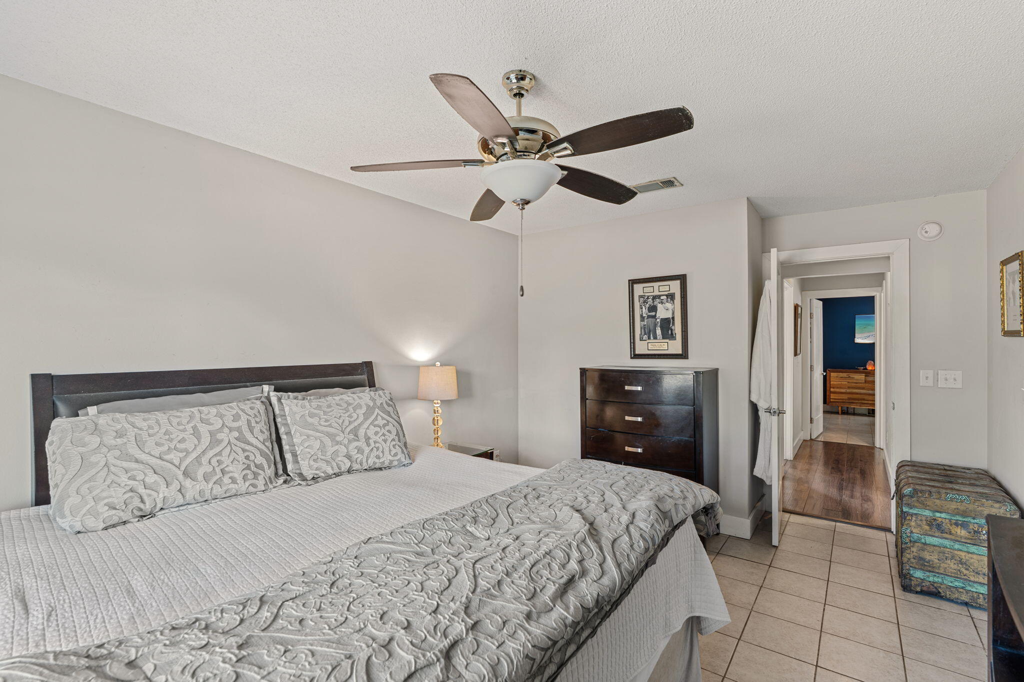 LINKSIDE VILLAGE UNIT 1 - Residential