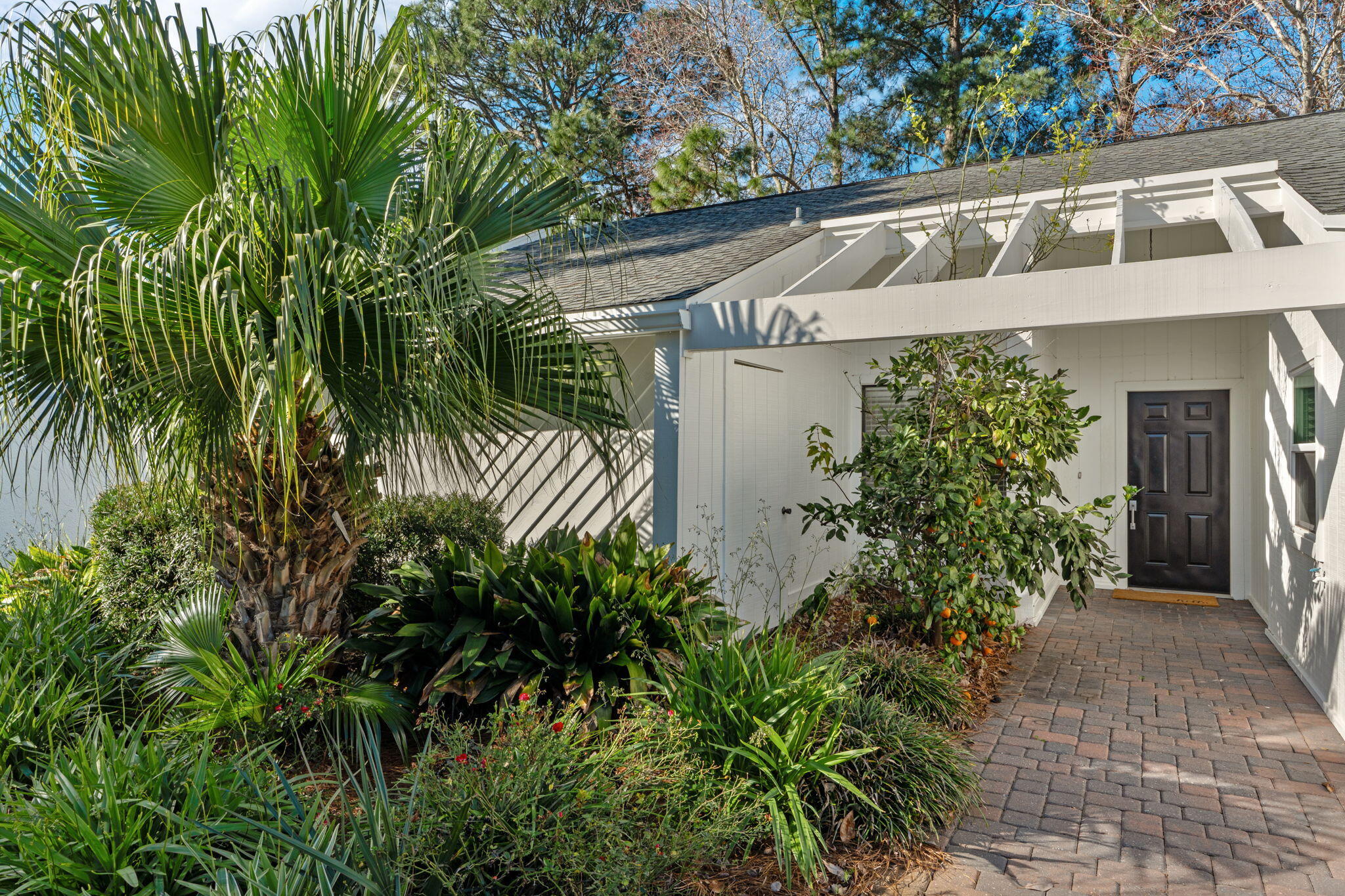 LINKSIDE VILLAGE UNIT 1 - Residential