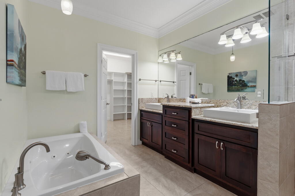 CRYSTAL BEACH - Residential