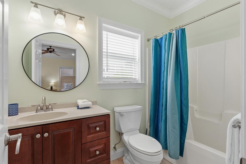 CRYSTAL BEACH - Residential