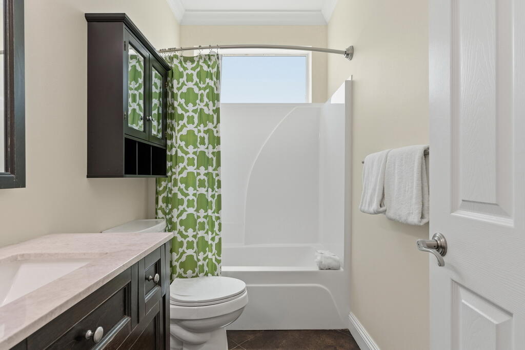 CRYSTAL BEACH - Residential