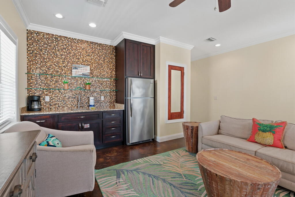 CRYSTAL BEACH - Residential