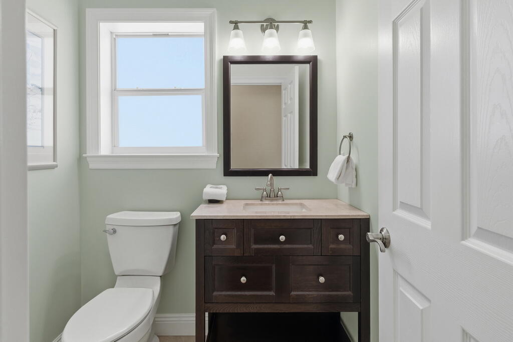 CRYSTAL BEACH - Residential