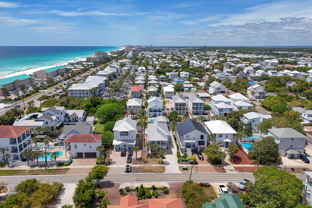 CRYSTAL BEACH - Residential