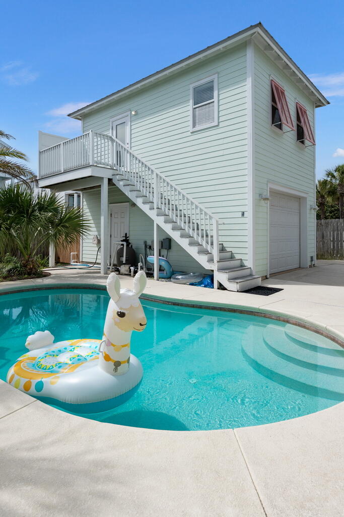 CRYSTAL BEACH - Residential