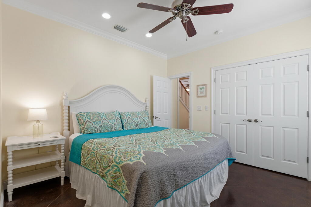 CRYSTAL BEACH - Residential